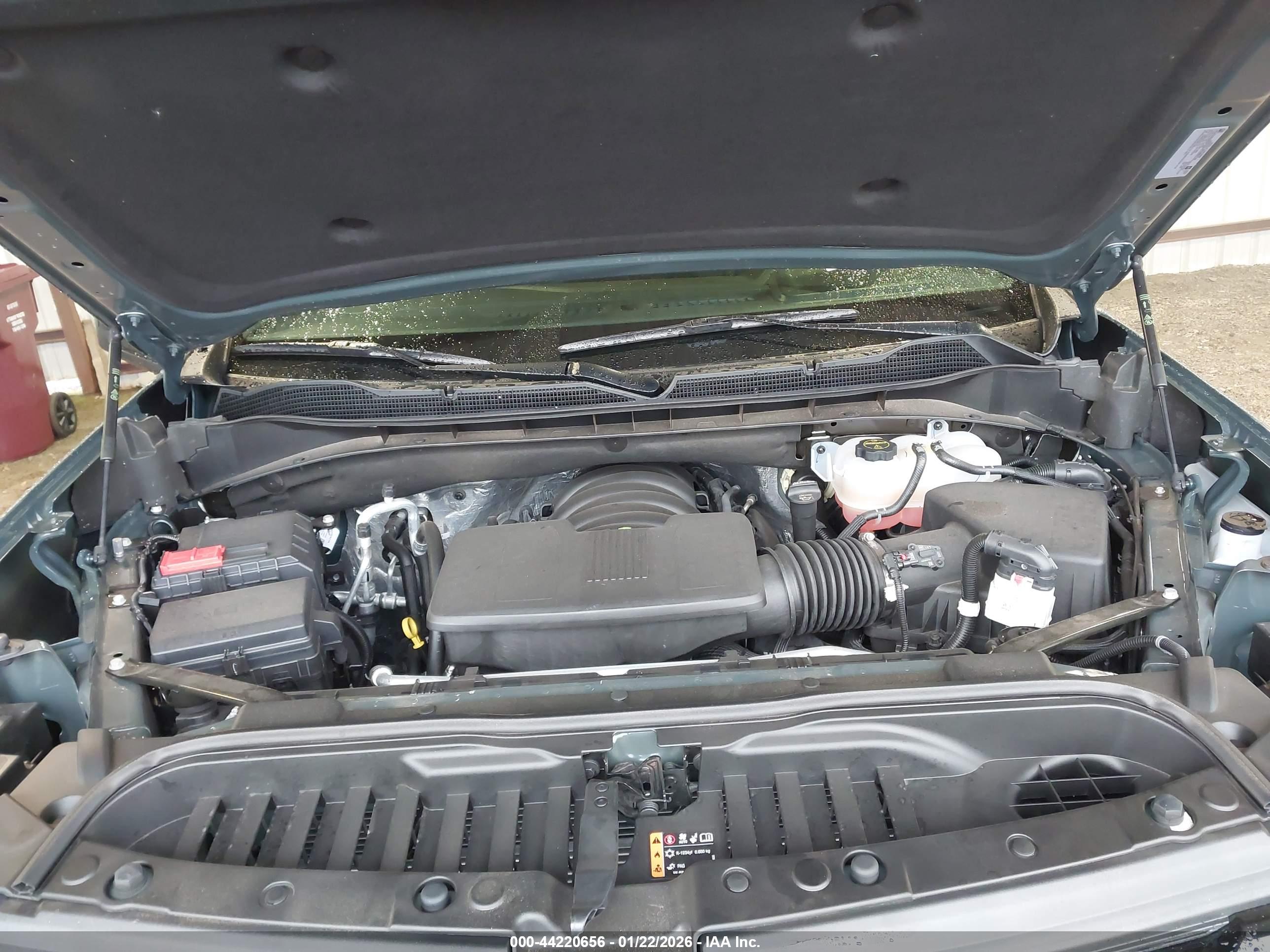 CHEVROLET SILVERADO image 10