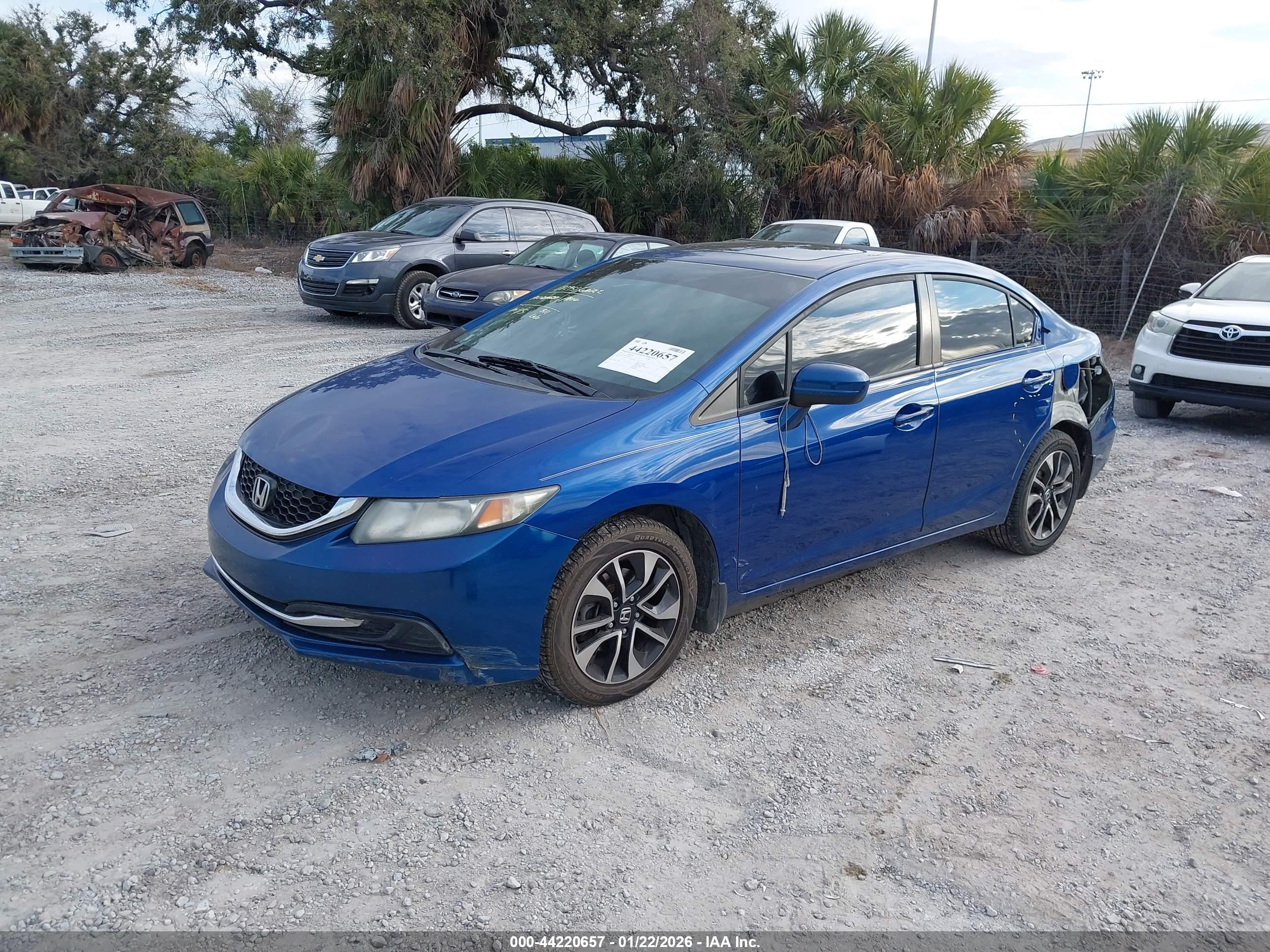 HONDA CIVIC image 2