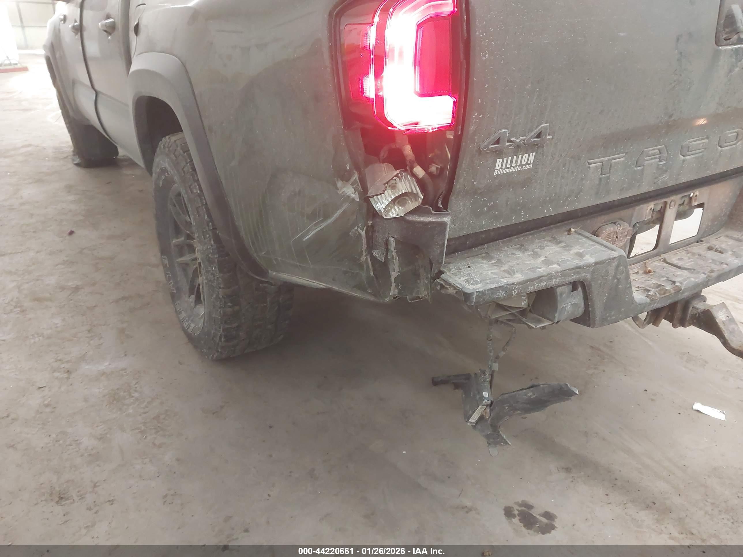 TOYOTA TACOMA image 6