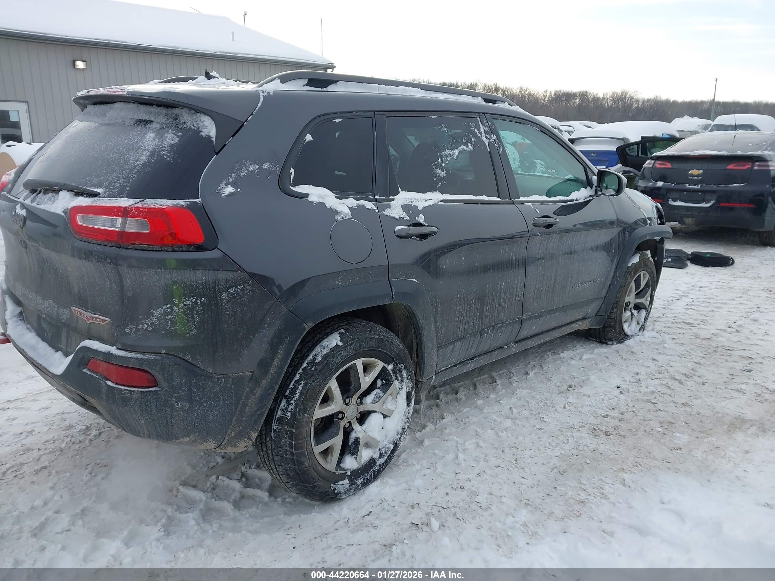 JEEP CHEROKEE image 4