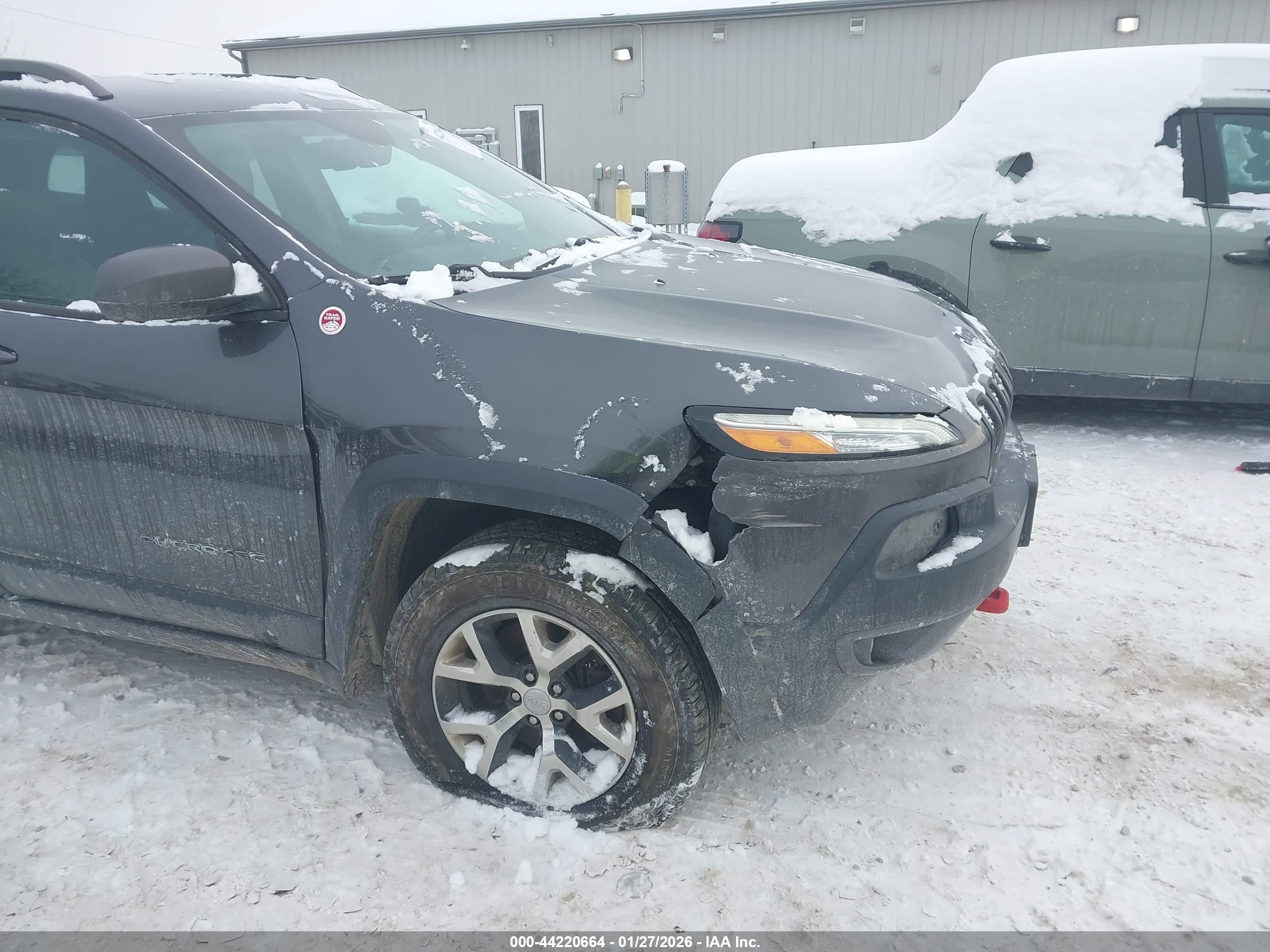 JEEP CHEROKEE image 6