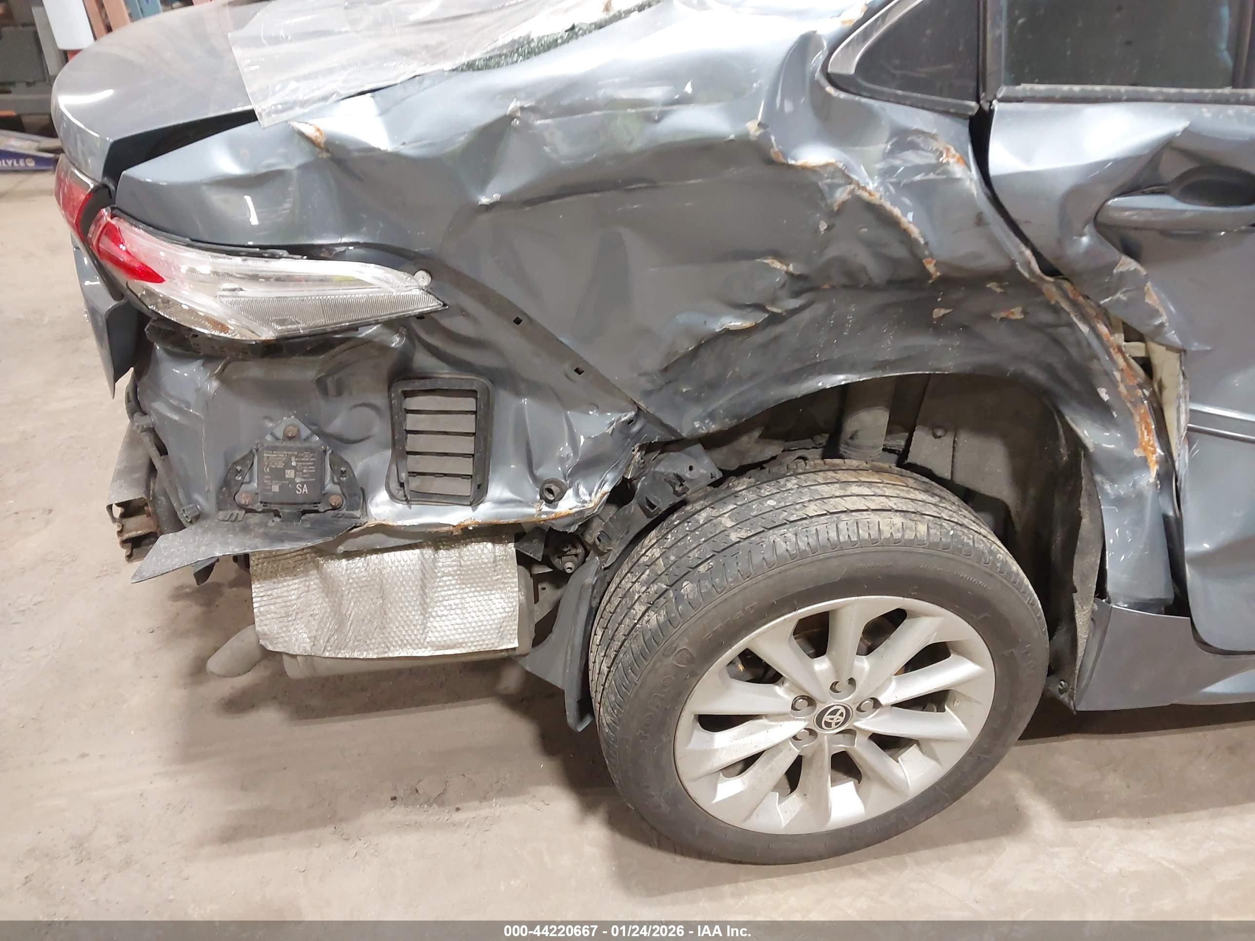 TOYOTA COROLLA image 6