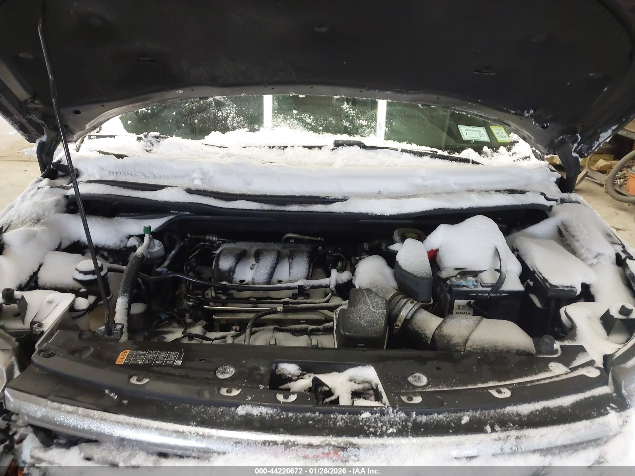 FORD EXPLORER image 10
