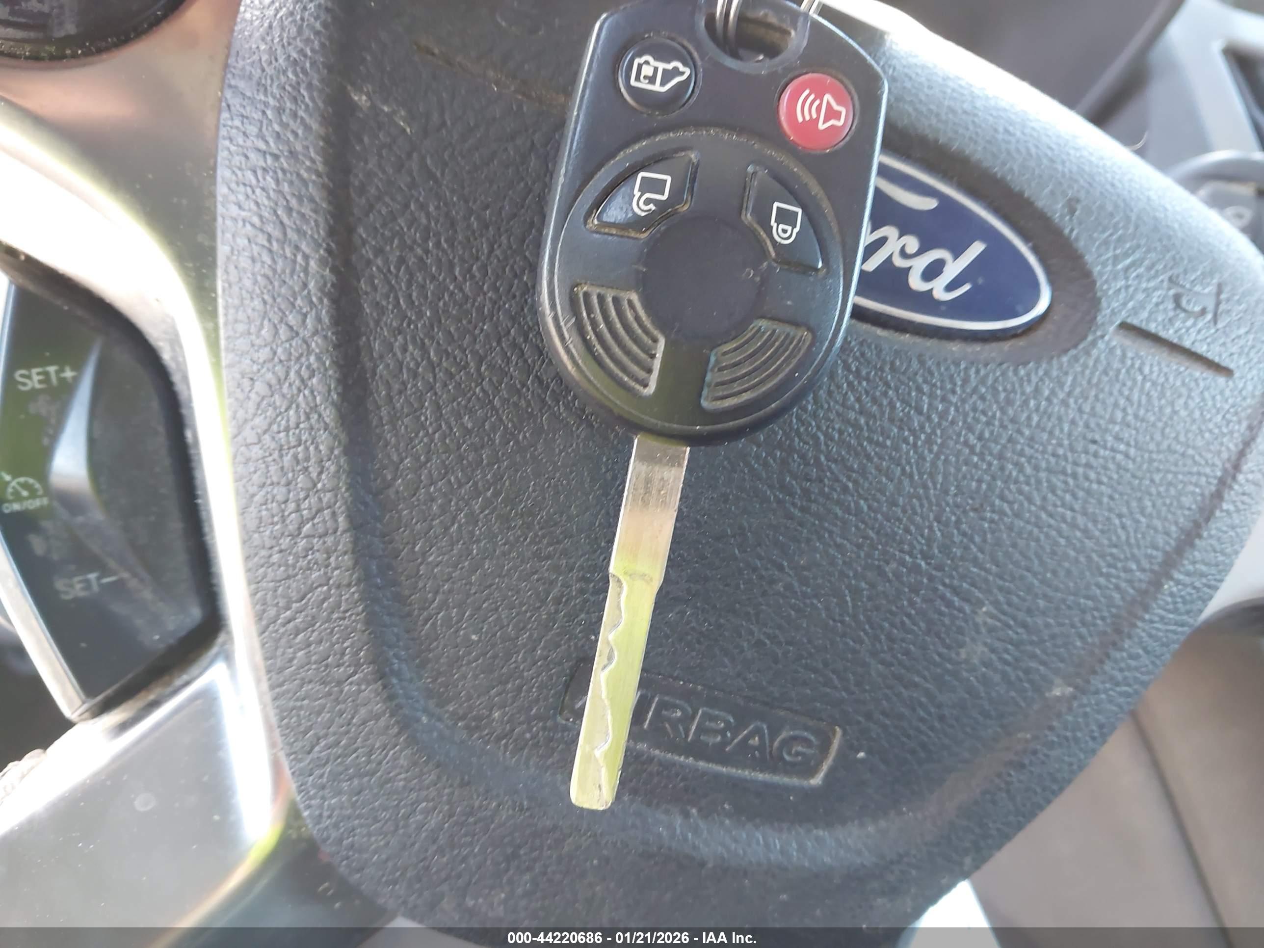FORD TRANSIT image 11