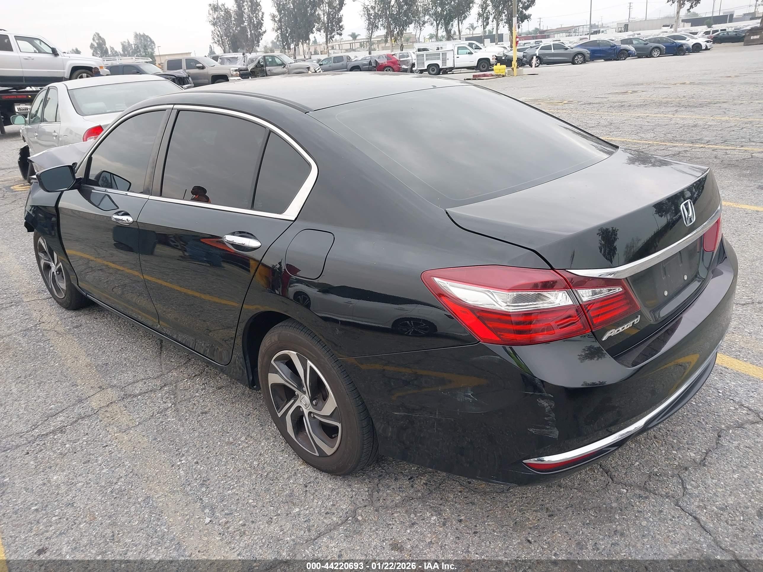 HONDA ACCORD image 3