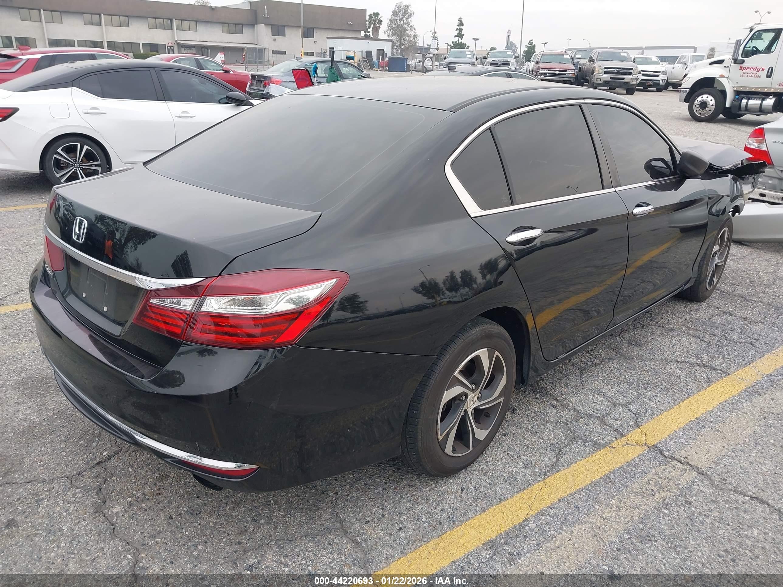 HONDA ACCORD image 4