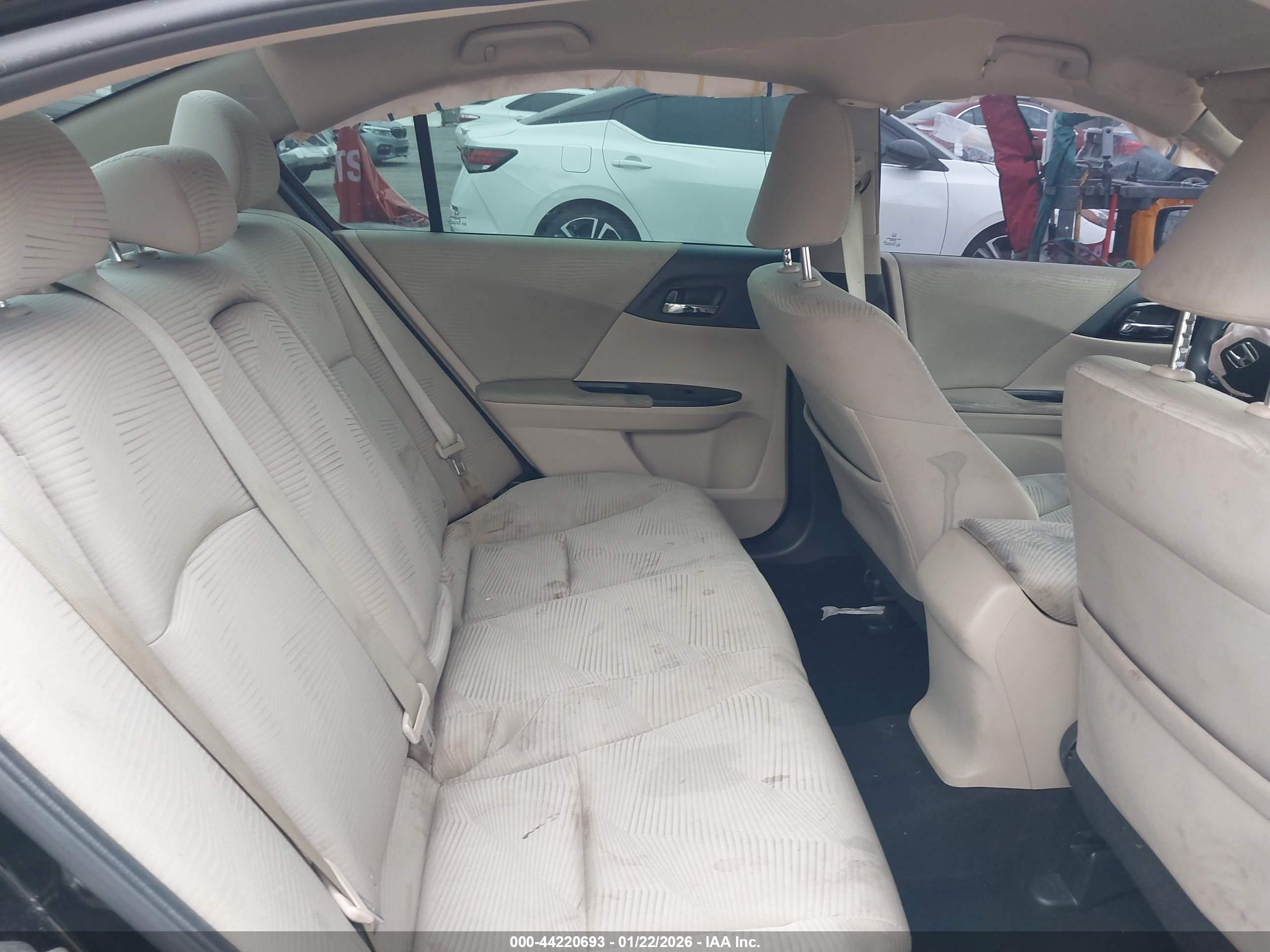 HONDA ACCORD image 8