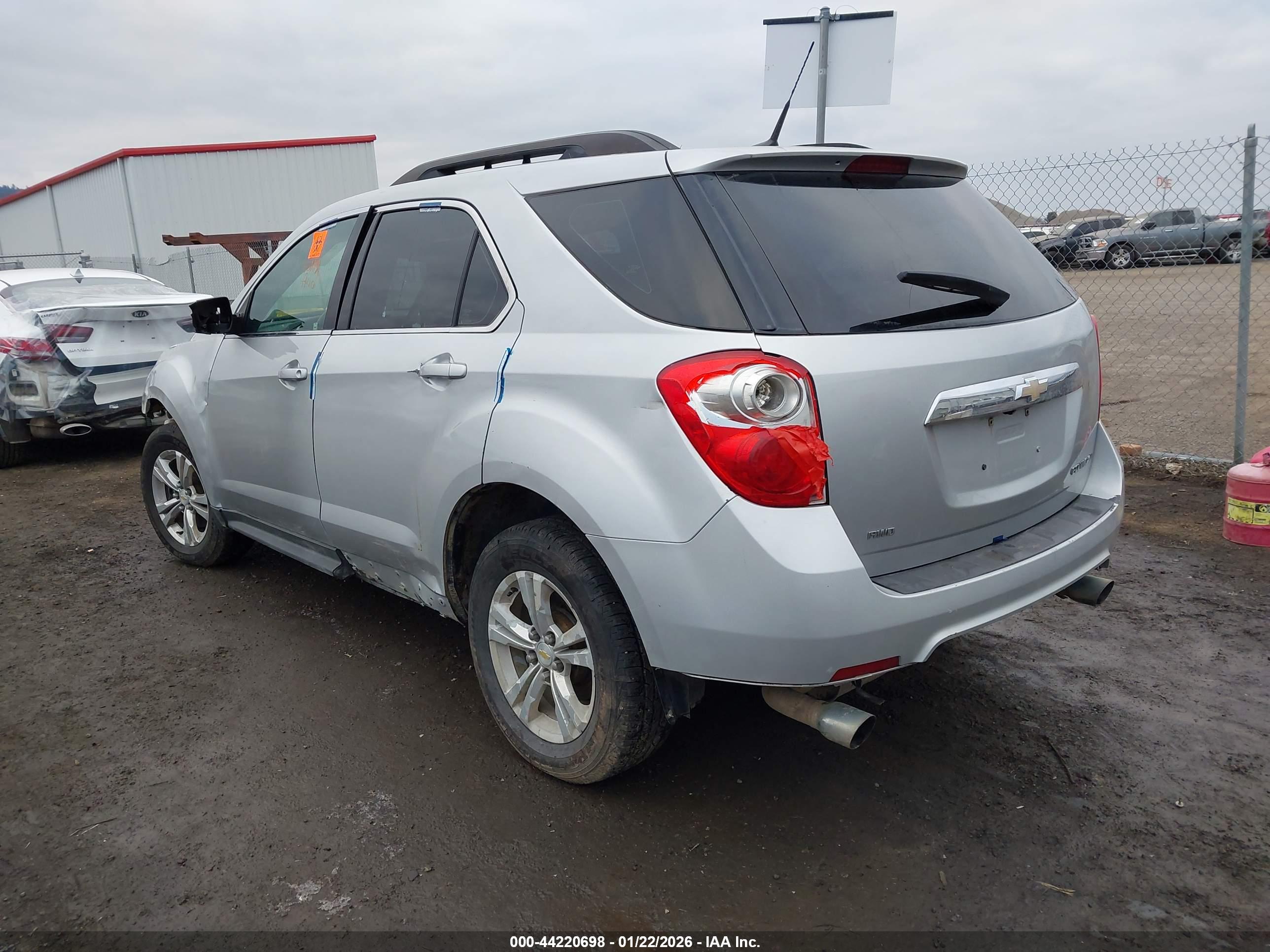 CHEVROLET EQUINOX image 3