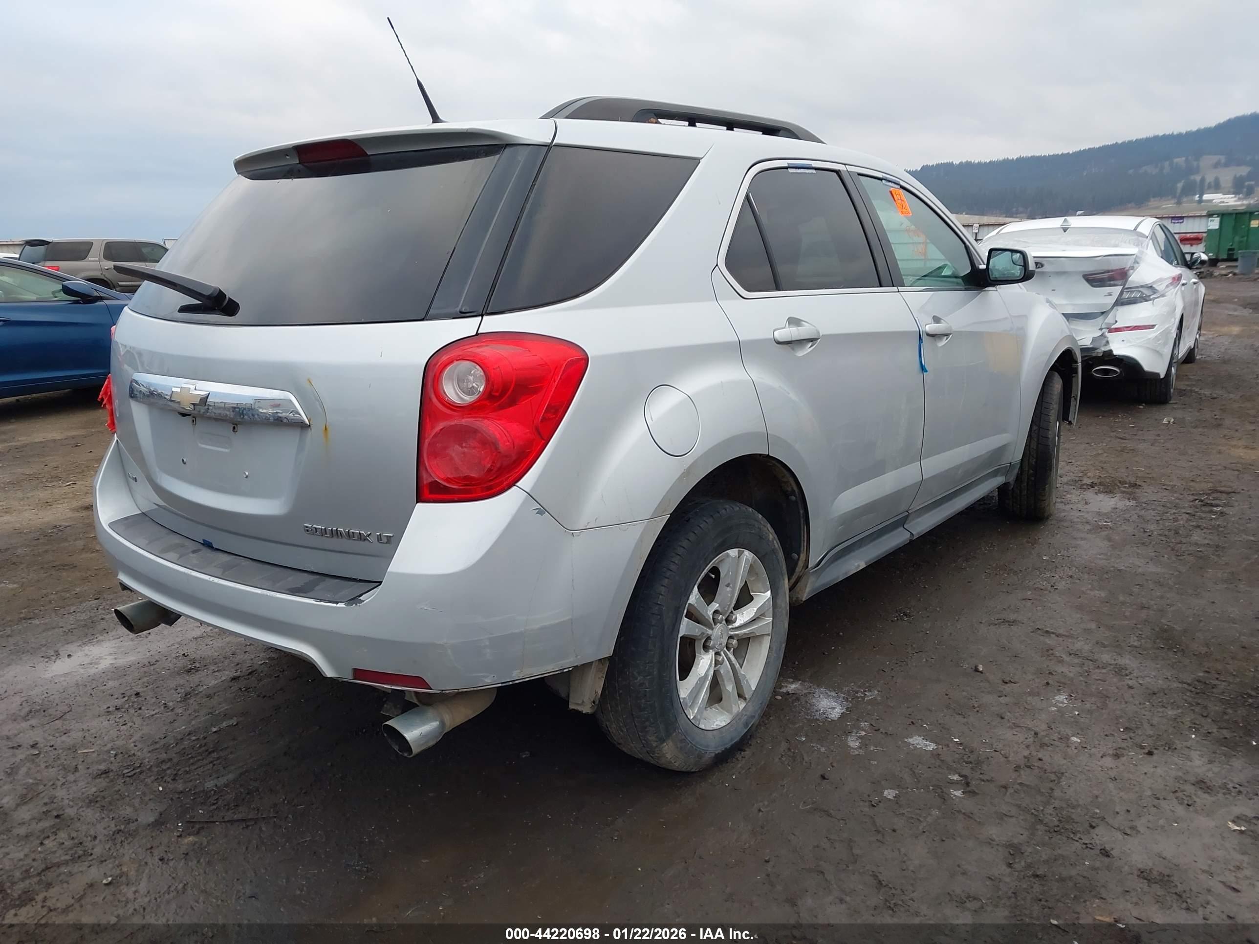 CHEVROLET EQUINOX image 4