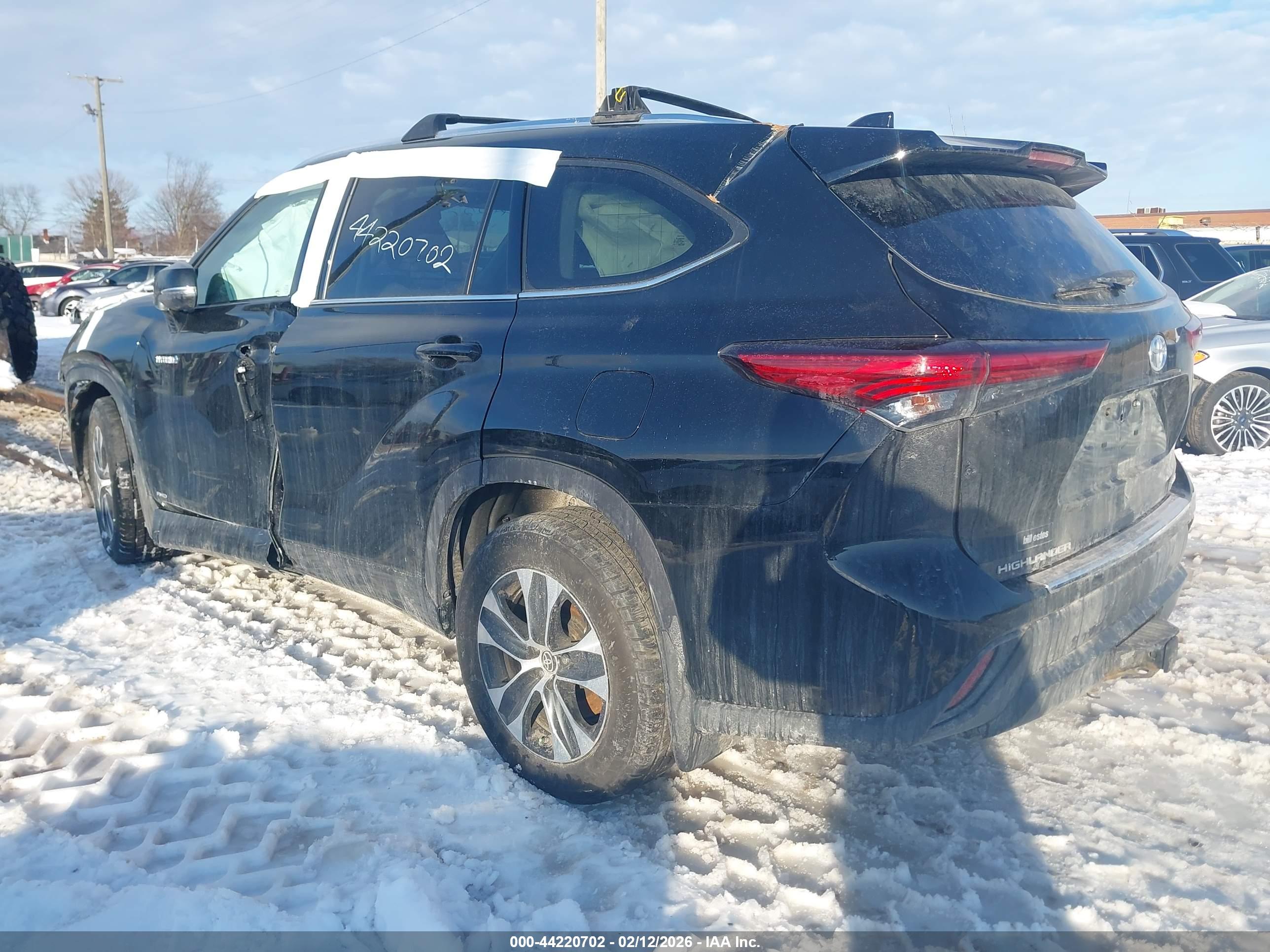 TOYOTA HIGHLANDER image 3