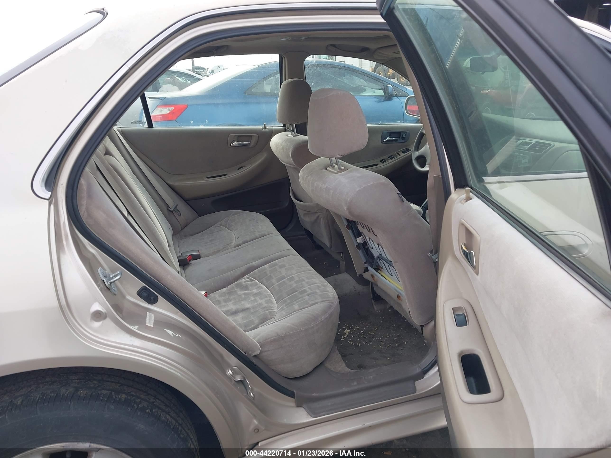 HONDA ACCORD image 8