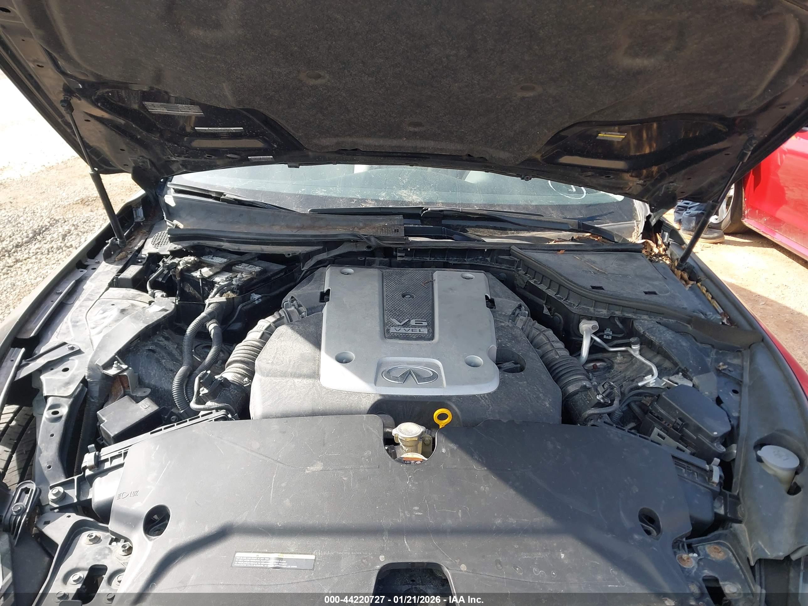 INFINITI Q50 image 10