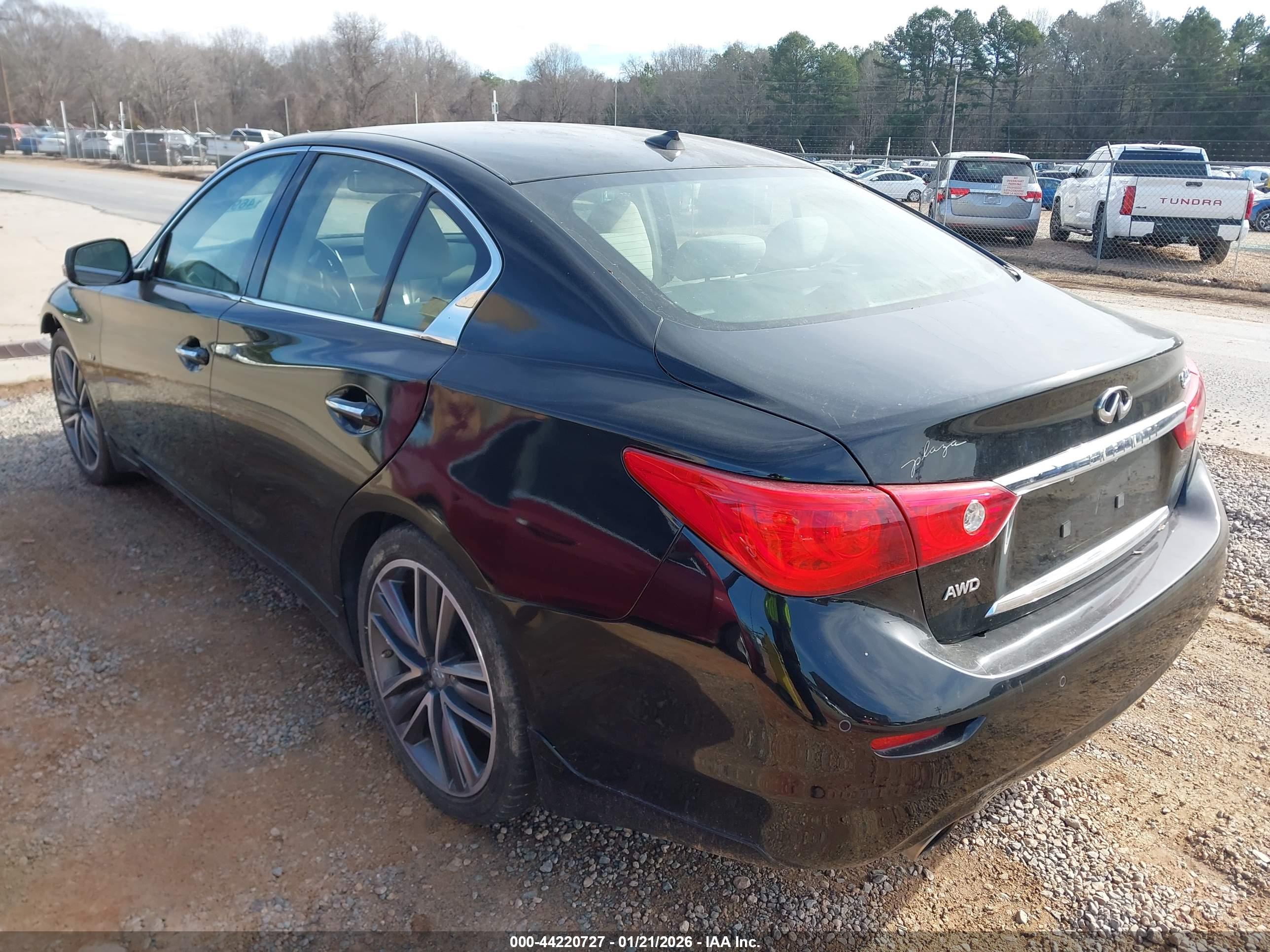 INFINITI Q50 image 3