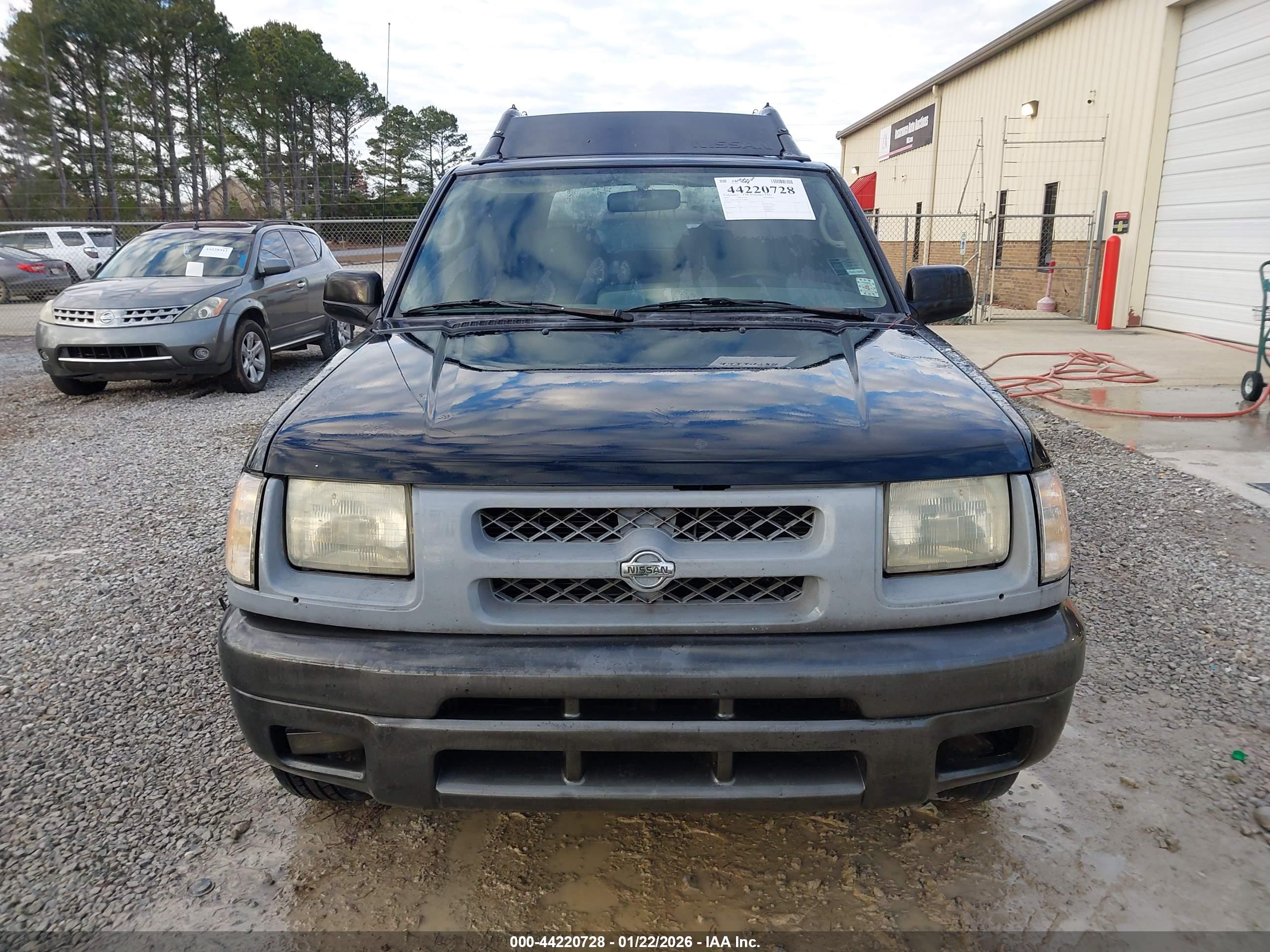NISSAN XTERRA image 6
