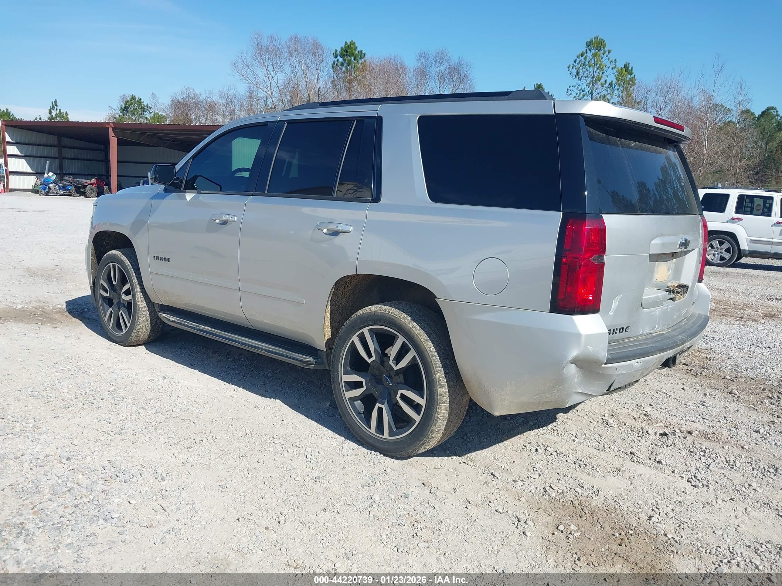 CHEVROLET TAHOE image 3