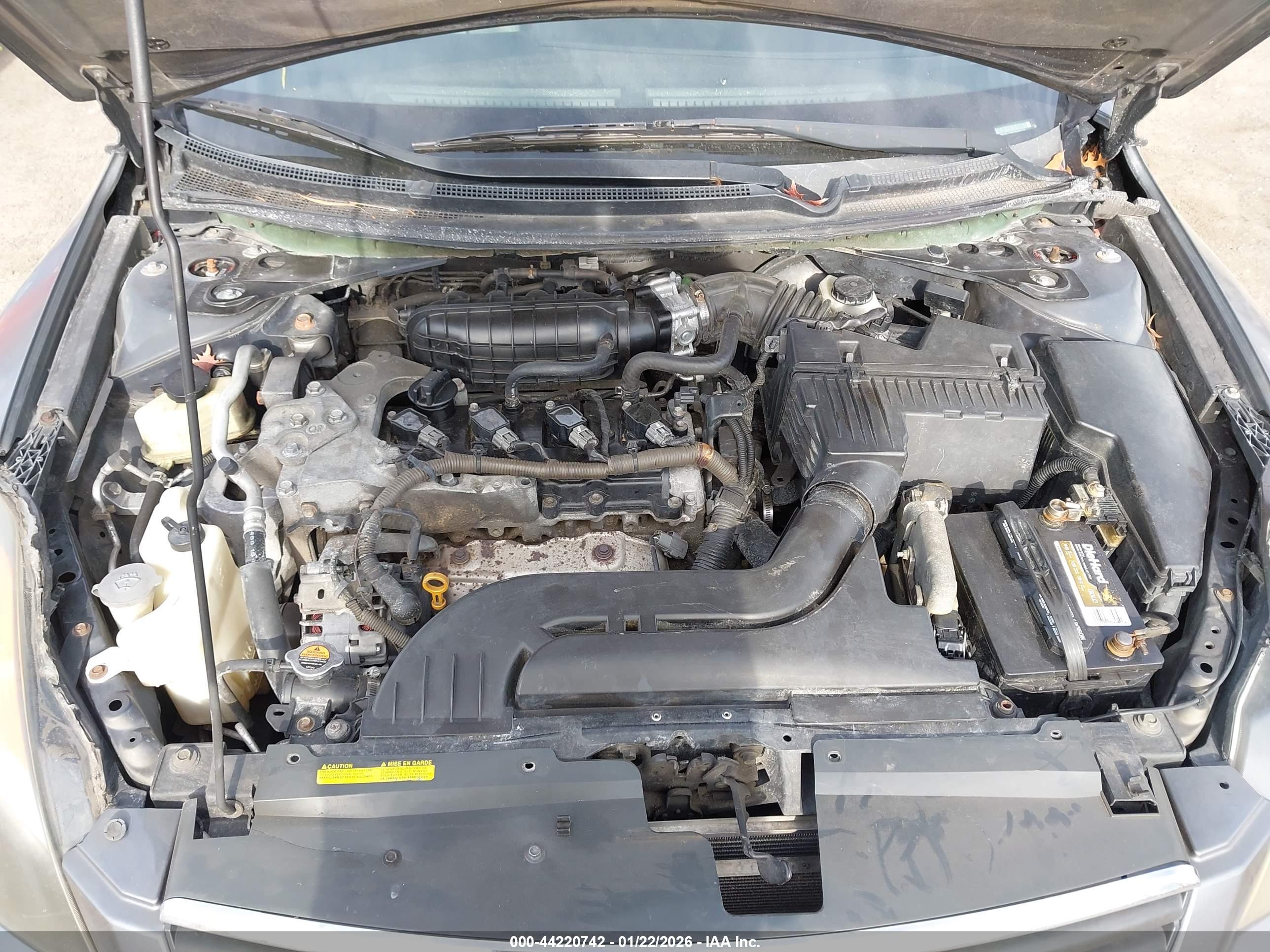 NISSAN ALTIMA image 10