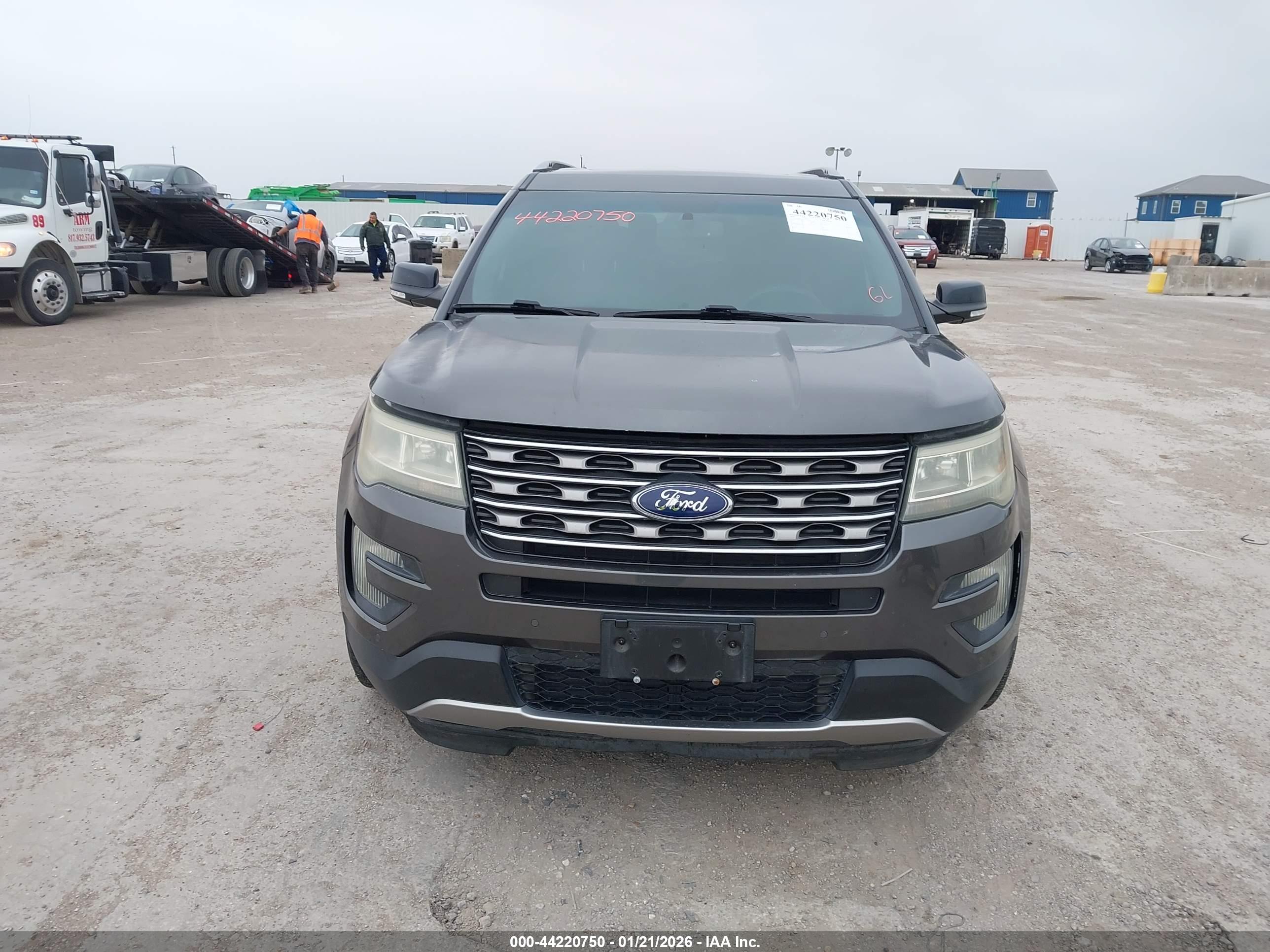 FORD EXPLORER image 6