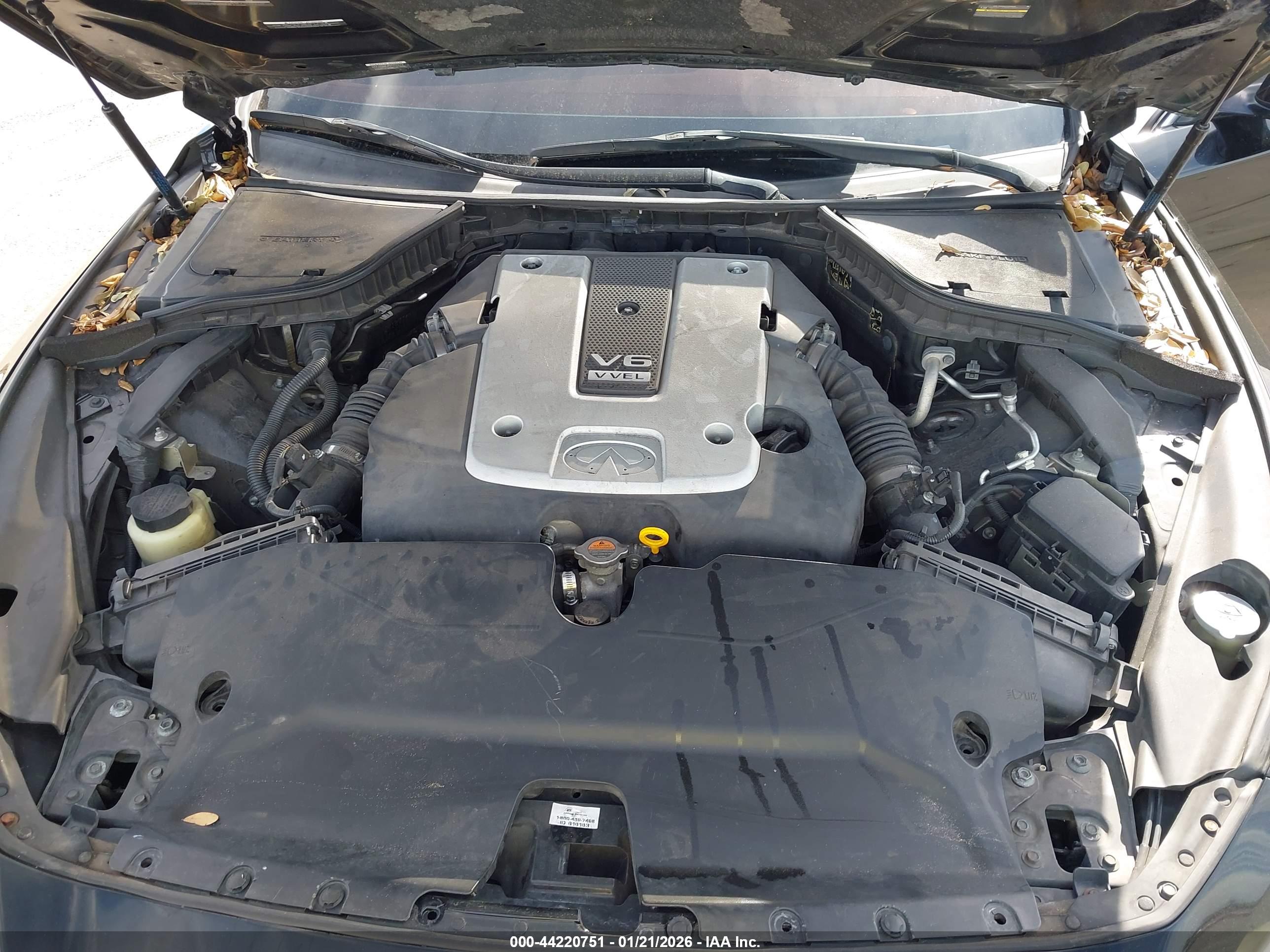 INFINITI Q50 image 10