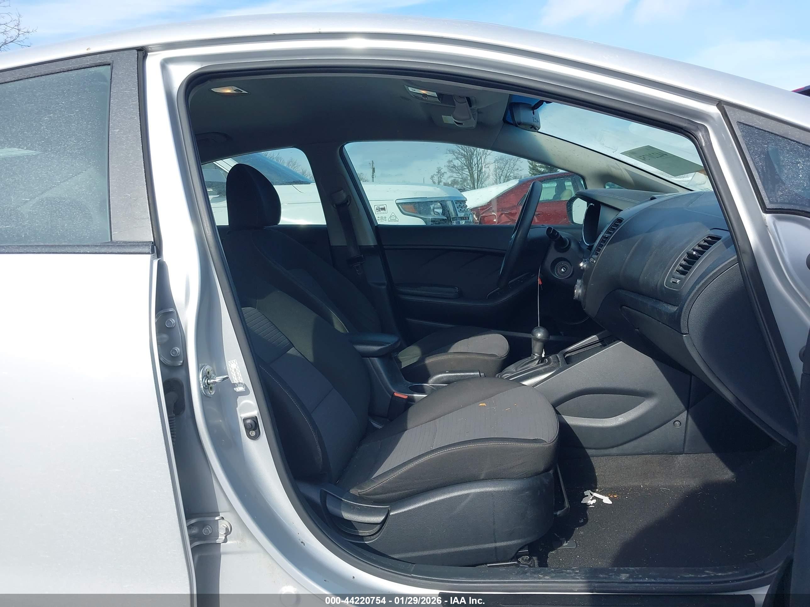 KIA FORTE image 5