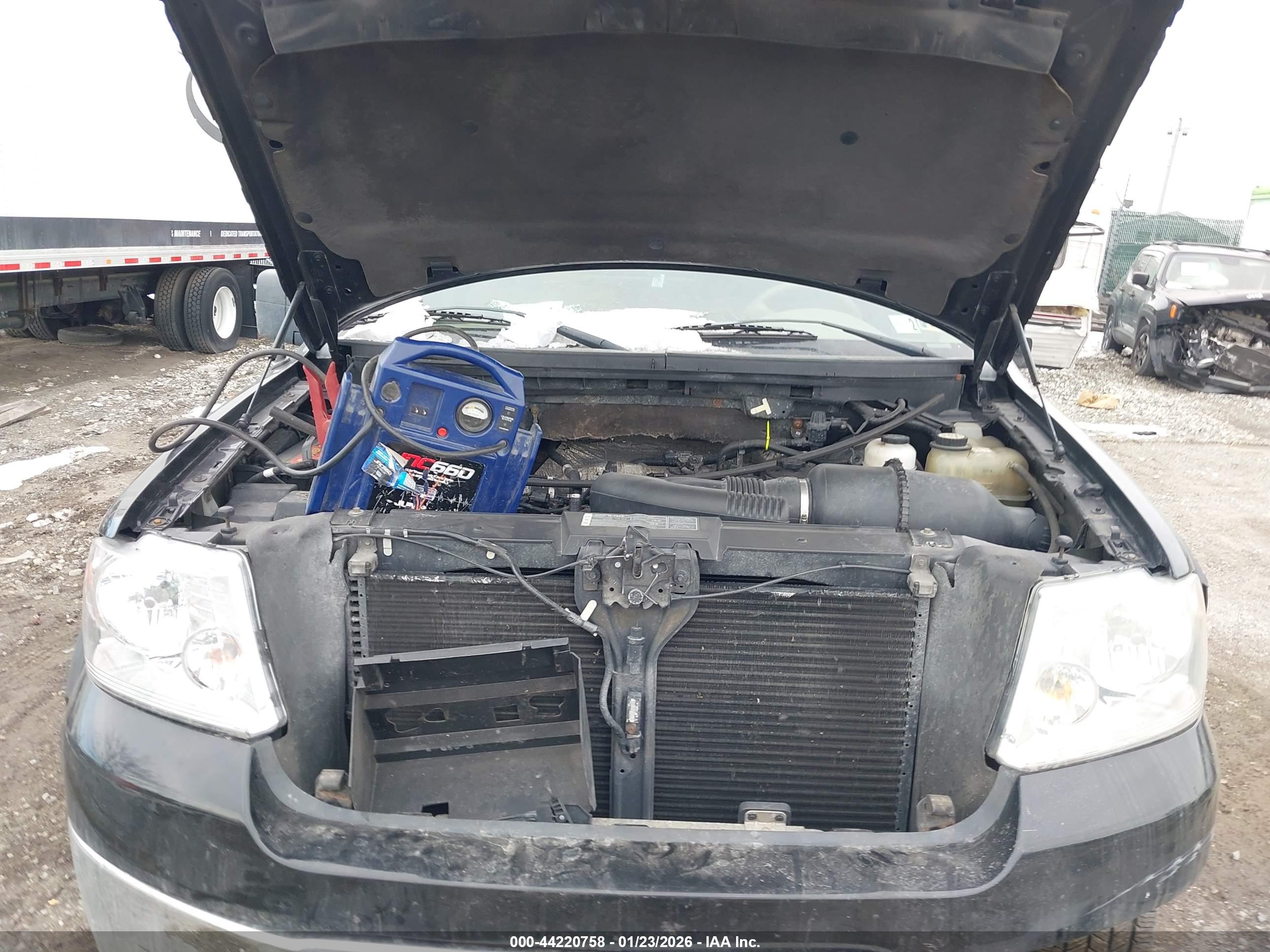 FORD F-150 image 10
