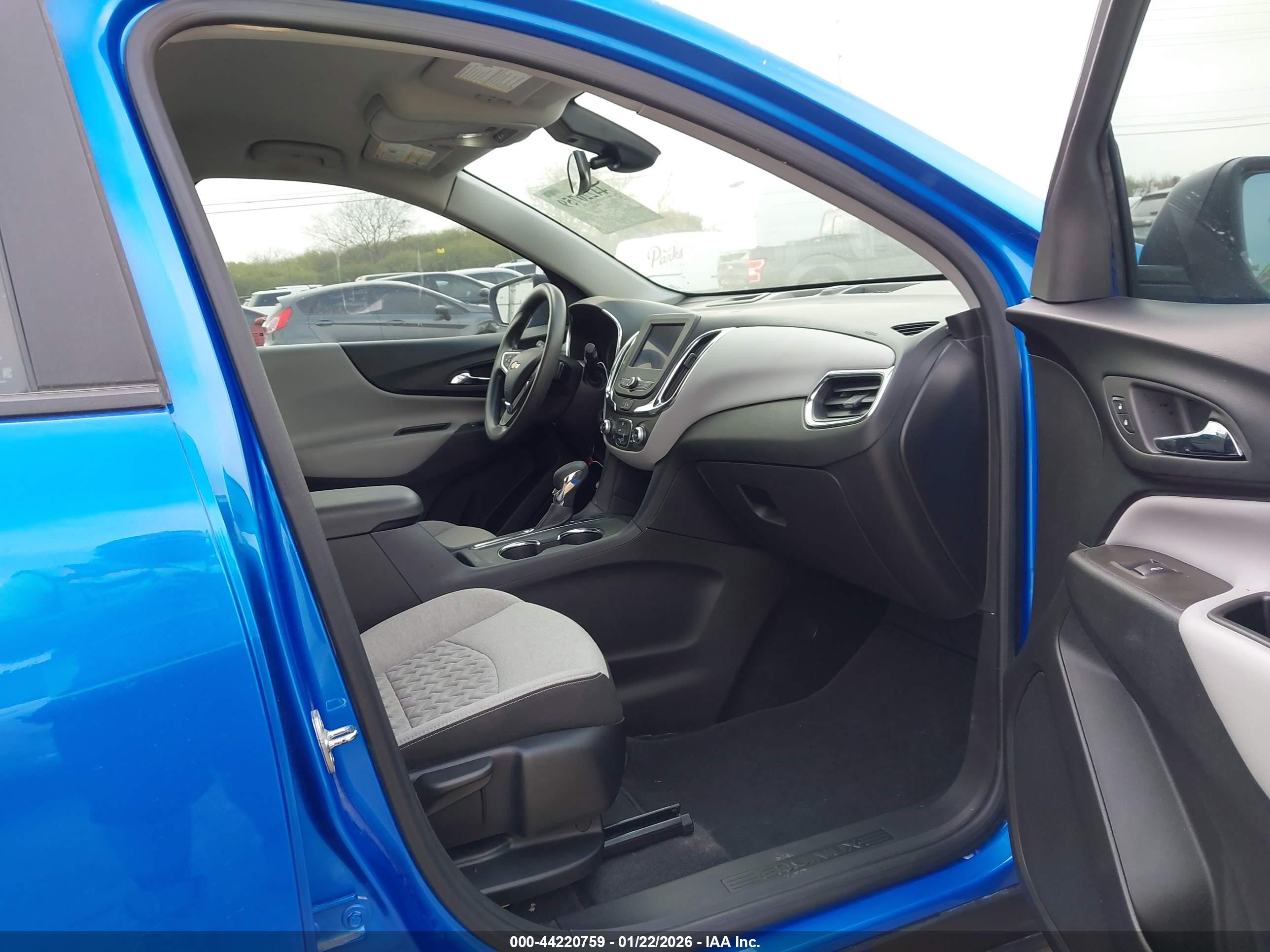 CHEVROLET EQUINOX image 5