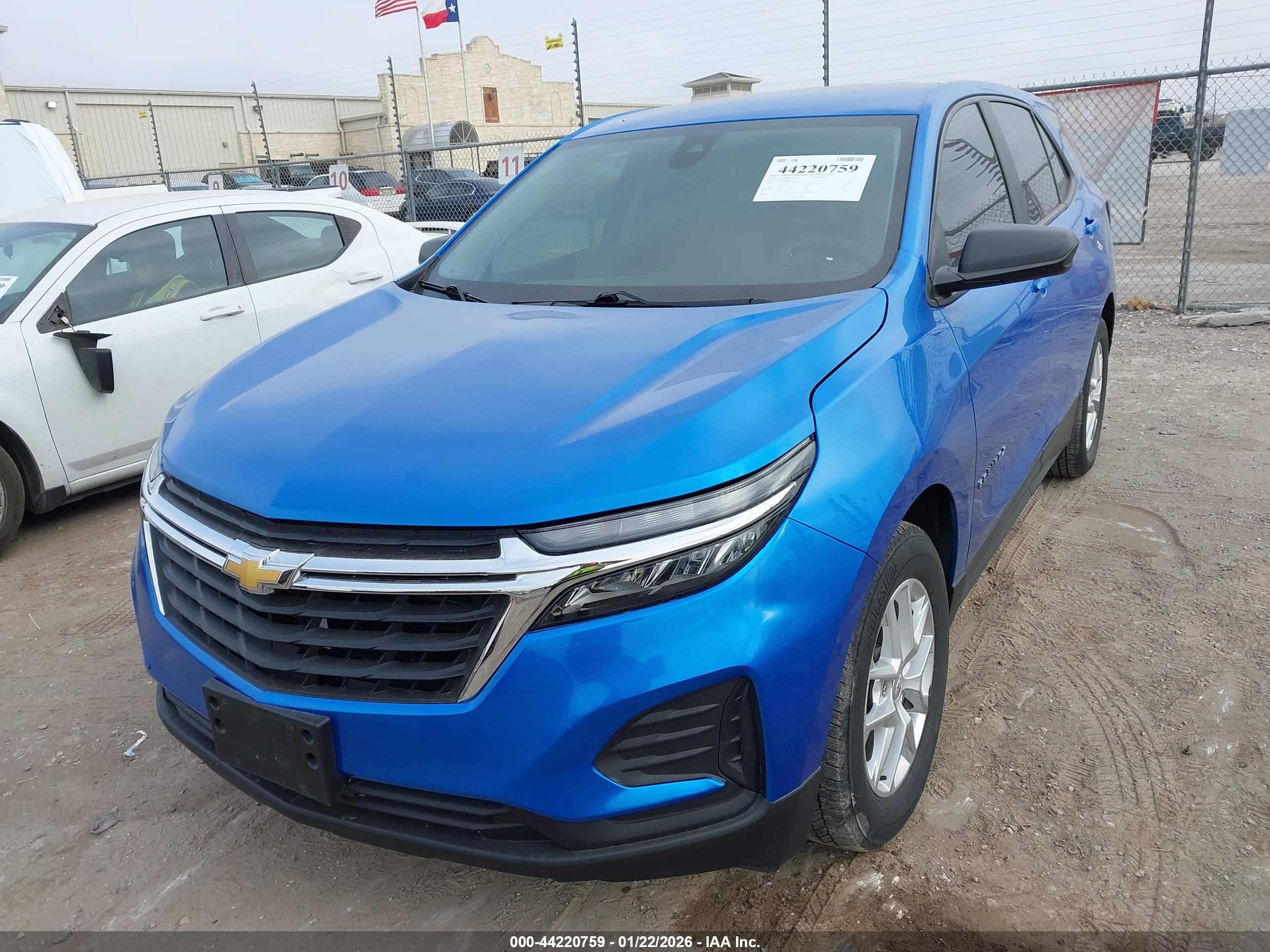 CHEVROLET EQUINOX image 6