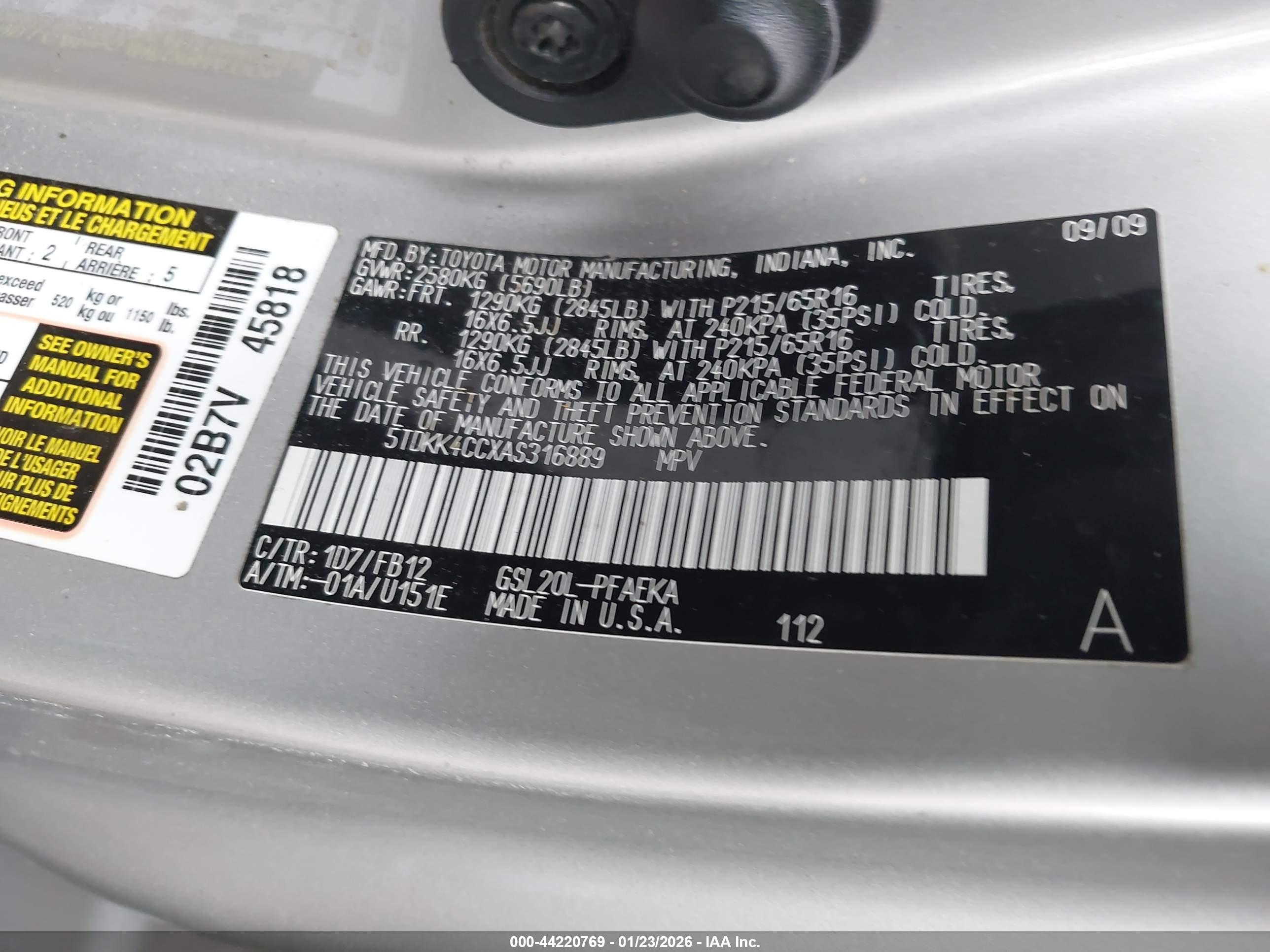 TOYOTA SIENNA image 9