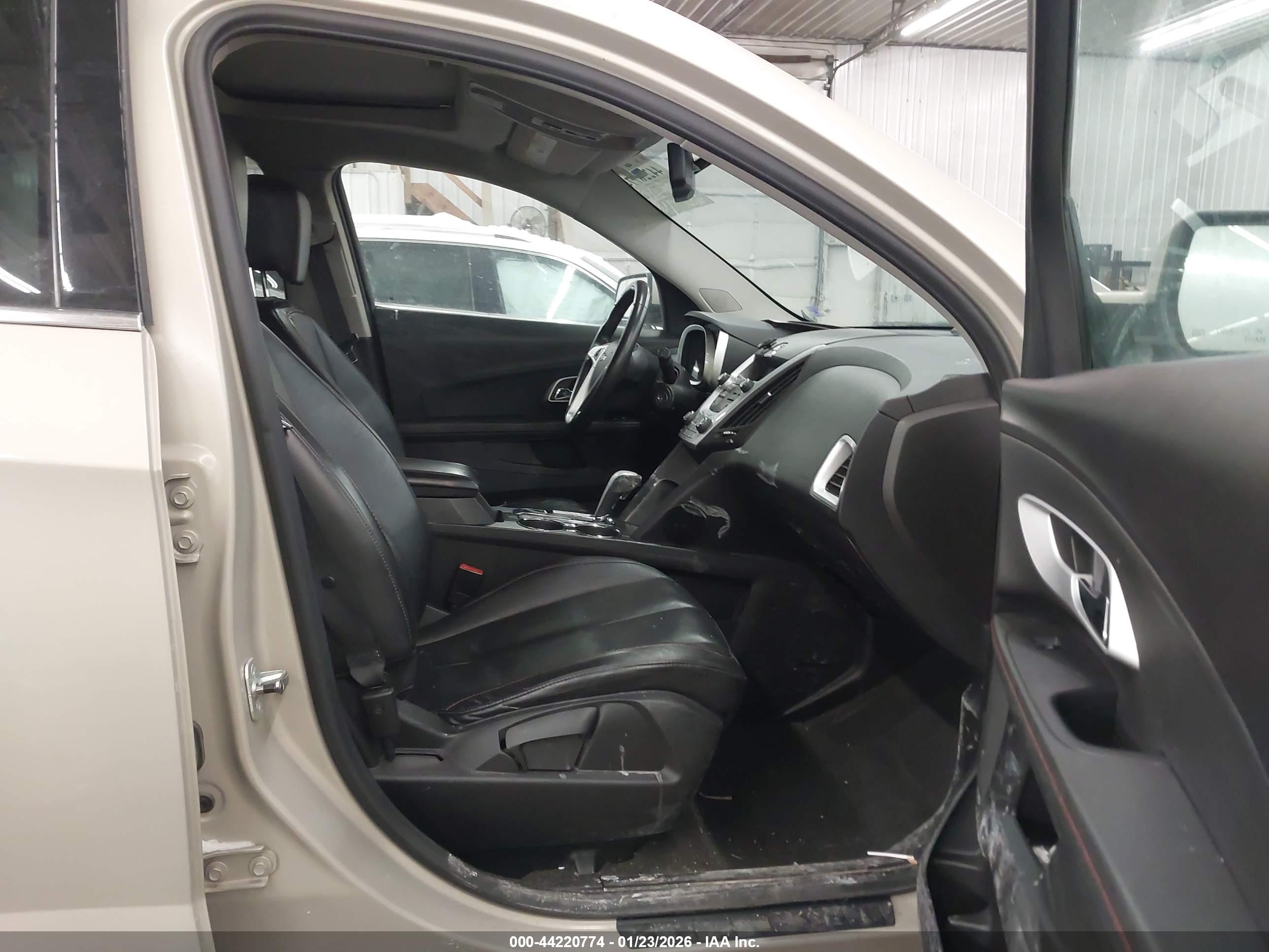 CHEVROLET EQUINOX image 5