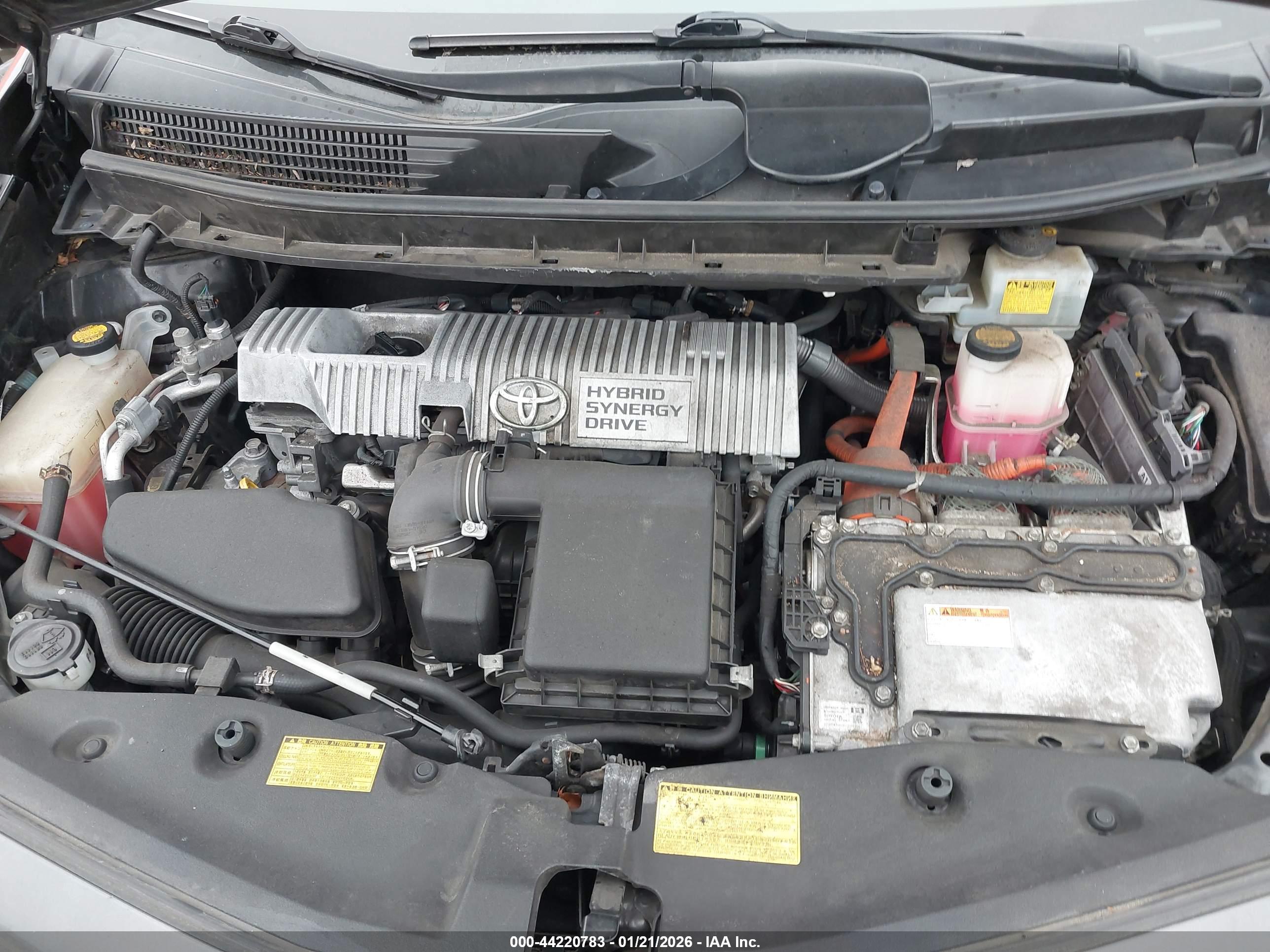 TOYOTA PRIUS image 10