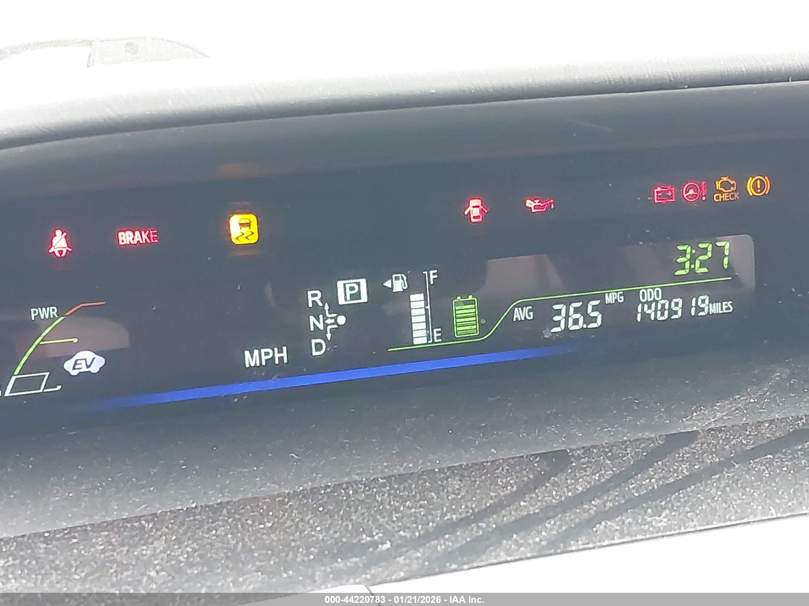 TOYOTA PRIUS image 7