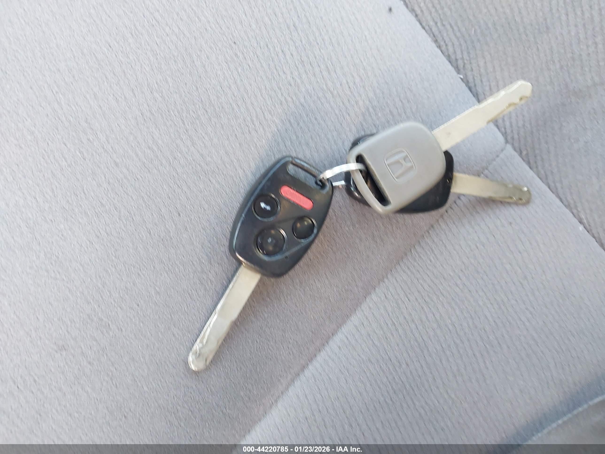 HONDA CIVIC image 11