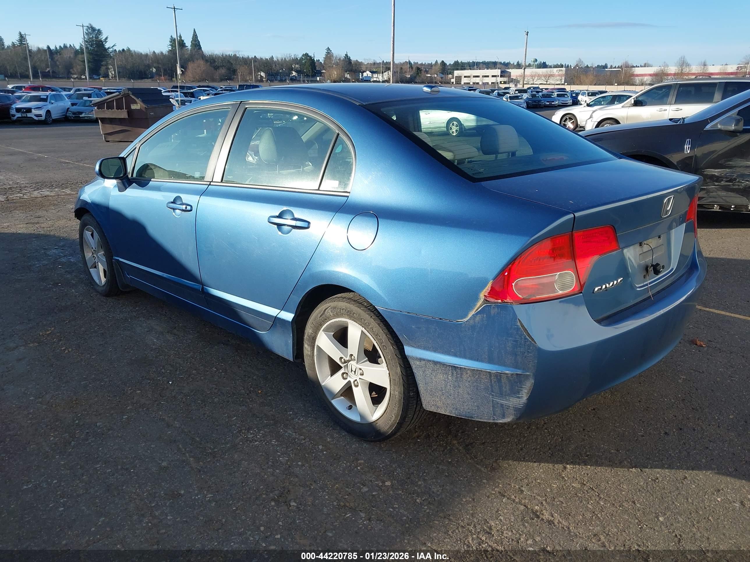 HONDA CIVIC image 3