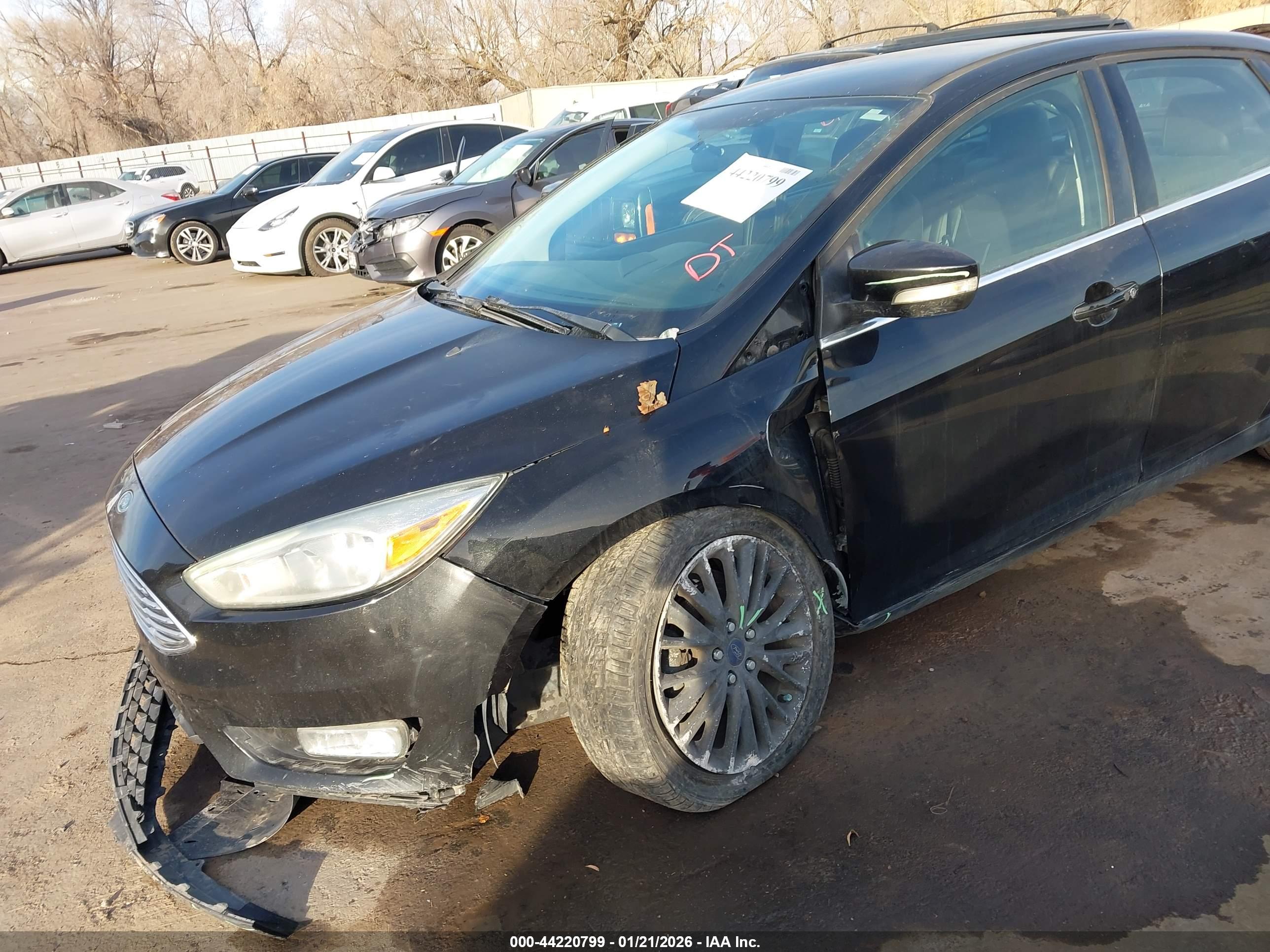 FORD FOCUS image 6