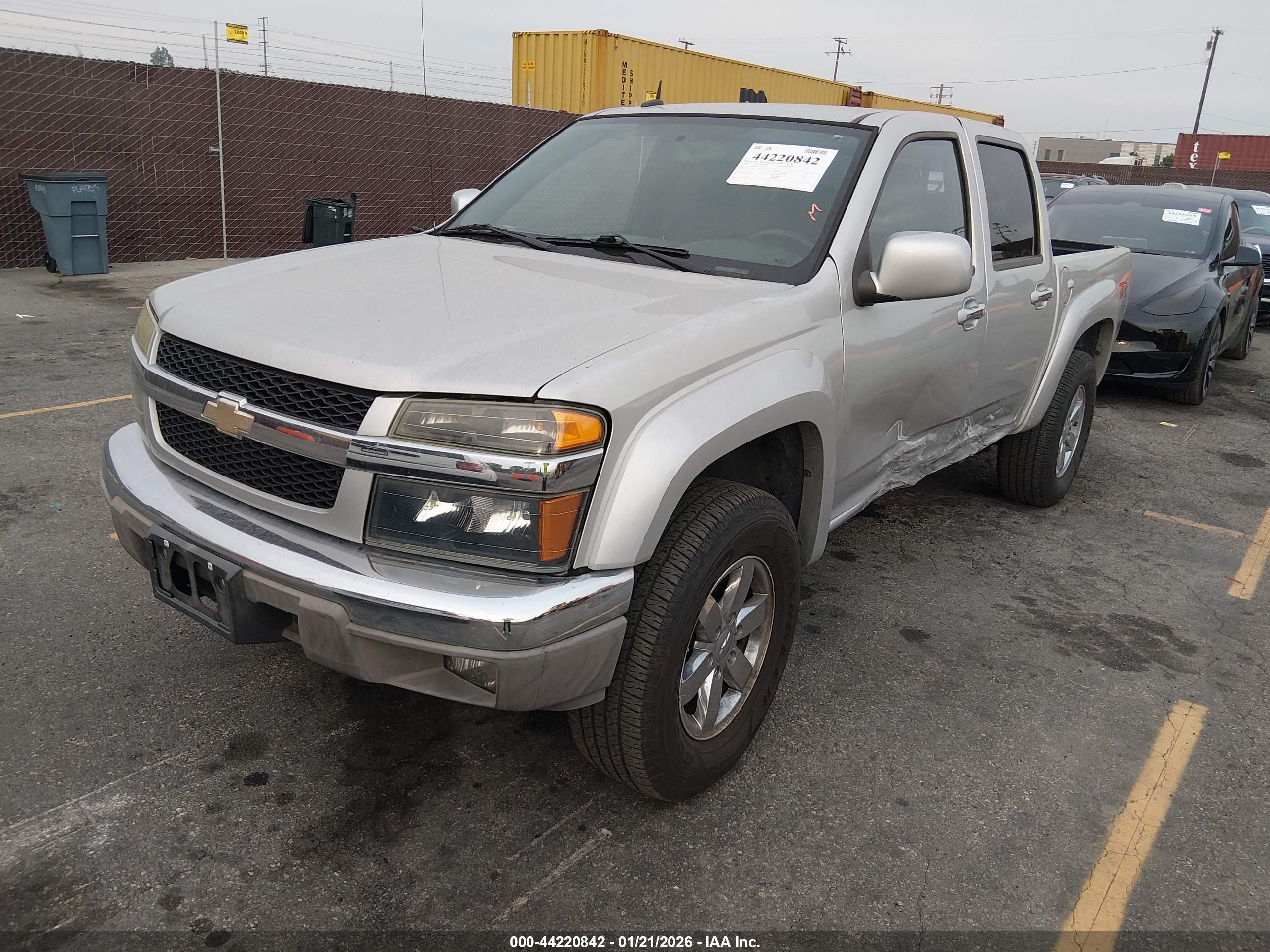 CHEVROLET COLORADO image 2