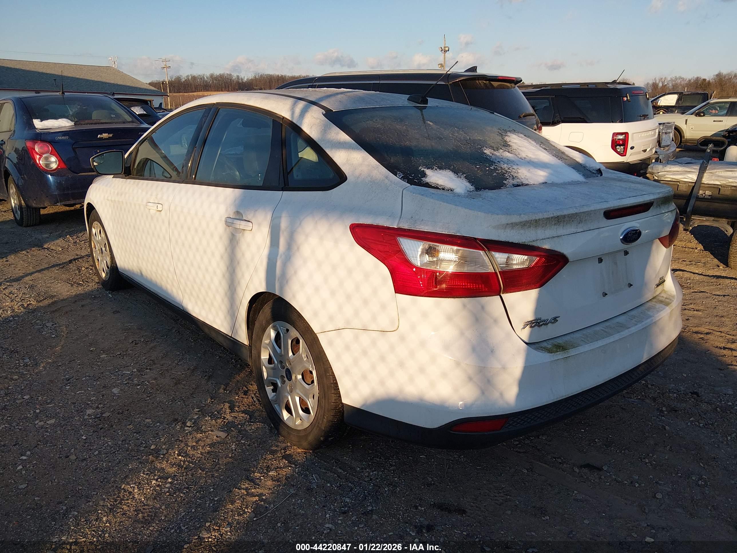 FORD FOCUS image 3