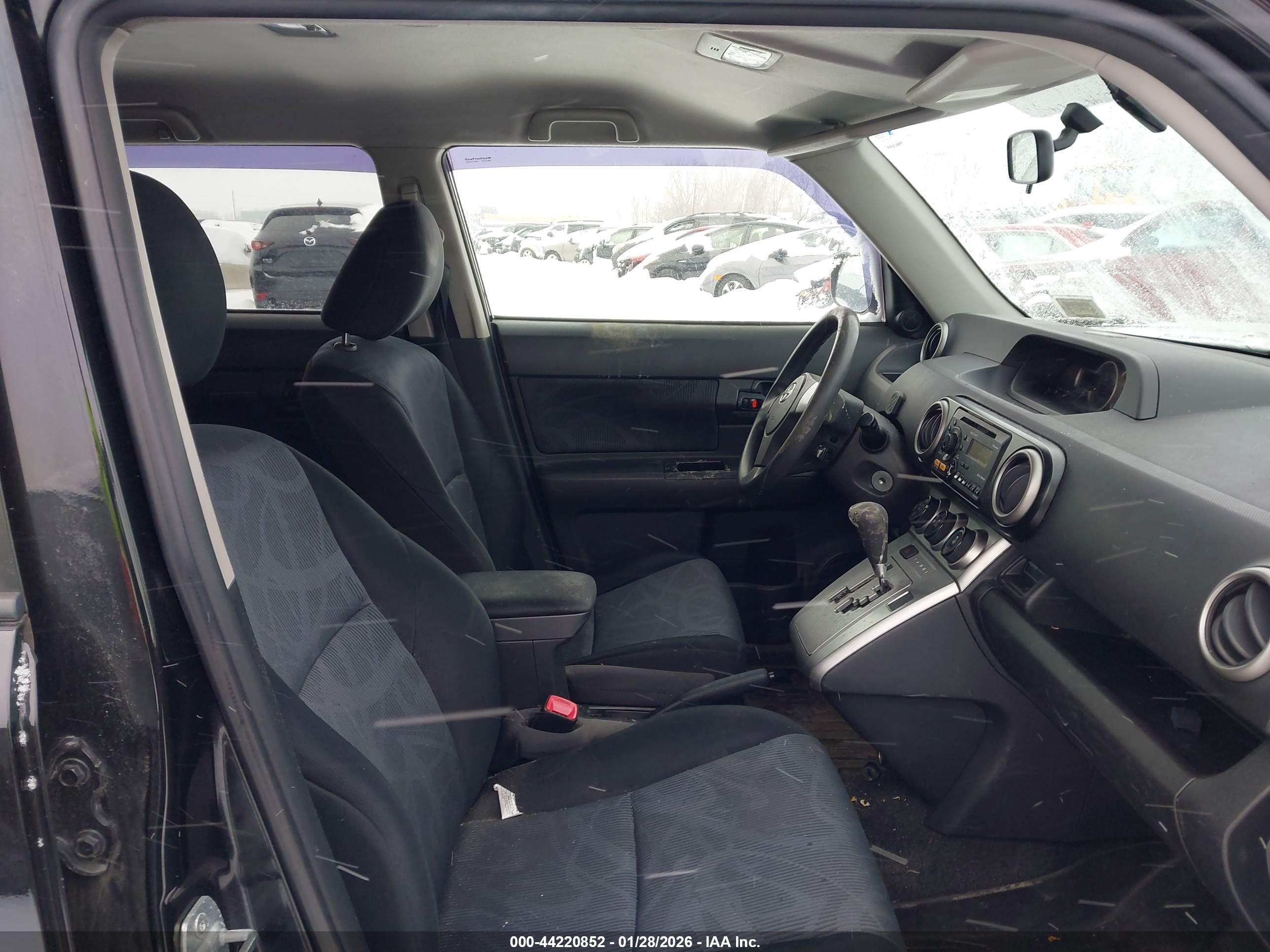 SCION XB image 5