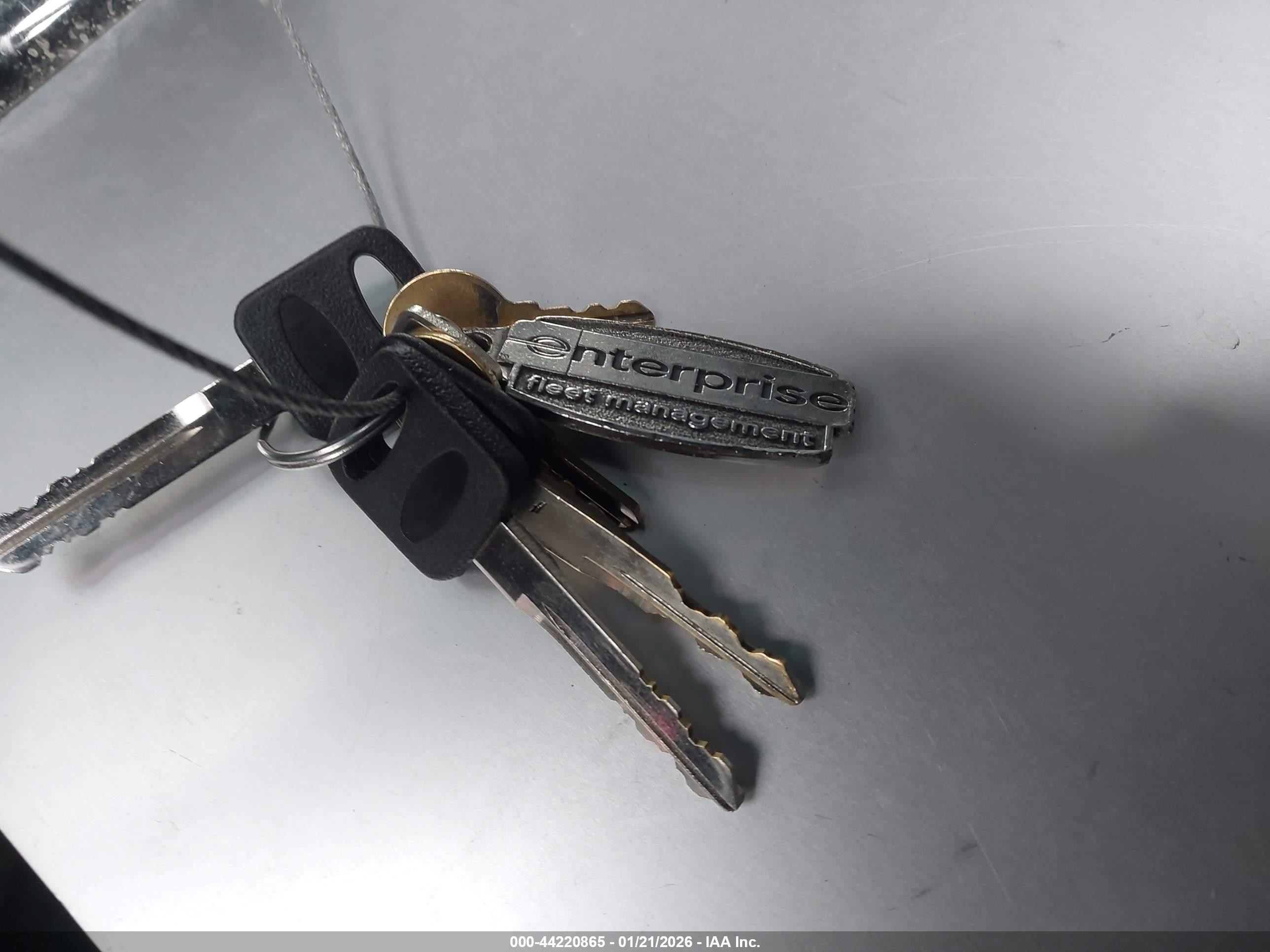 FORD E-350 image 11