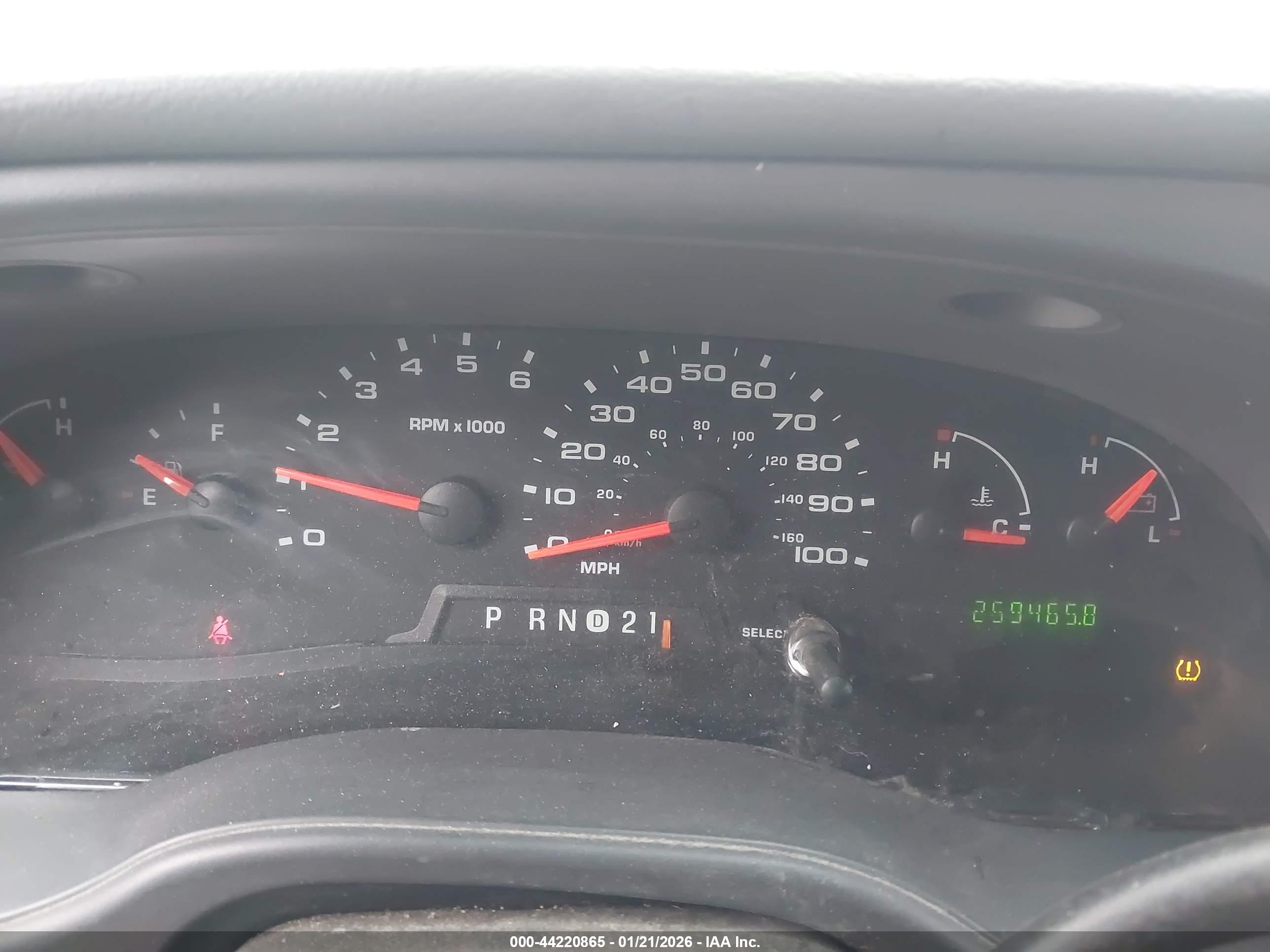 FORD E-350 image 7