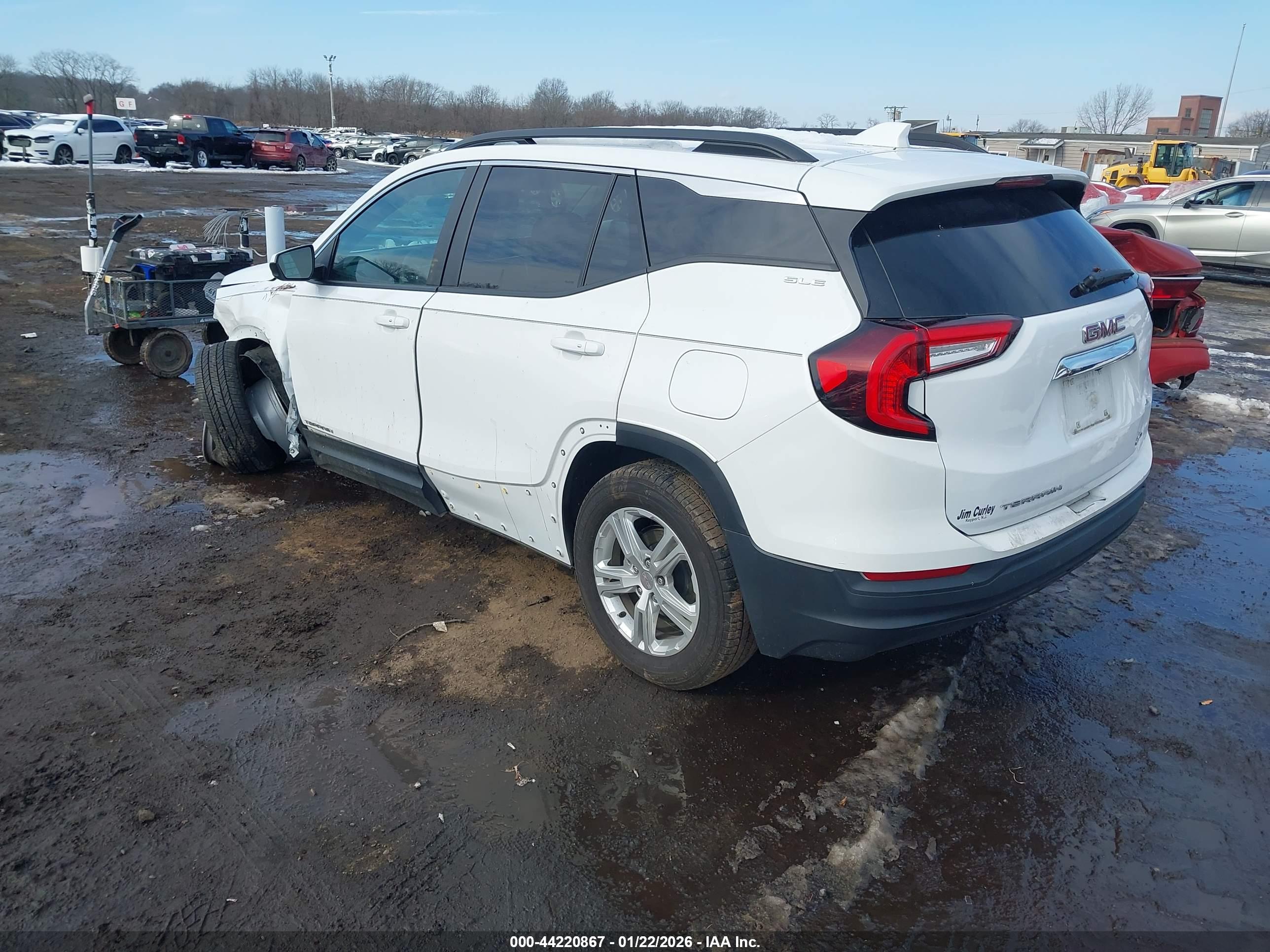GMC TERRAIN image 3