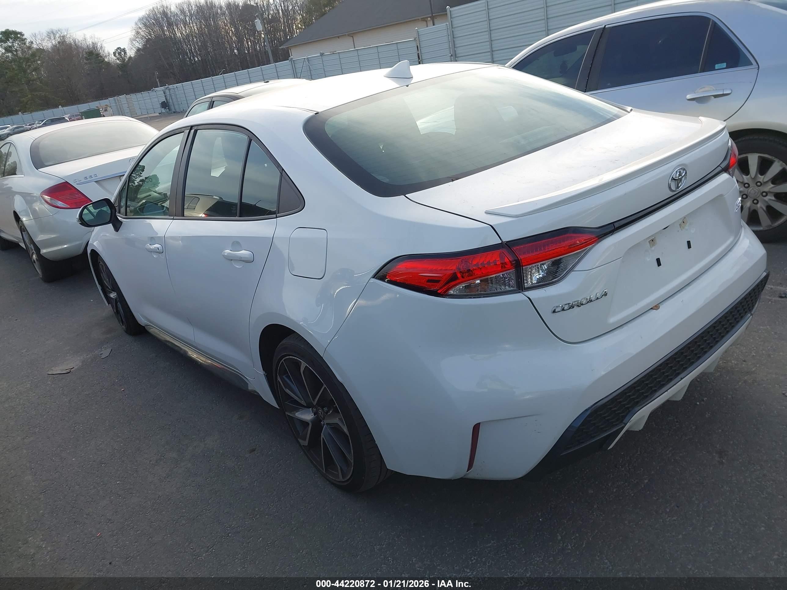 TOYOTA COROLLA image 3