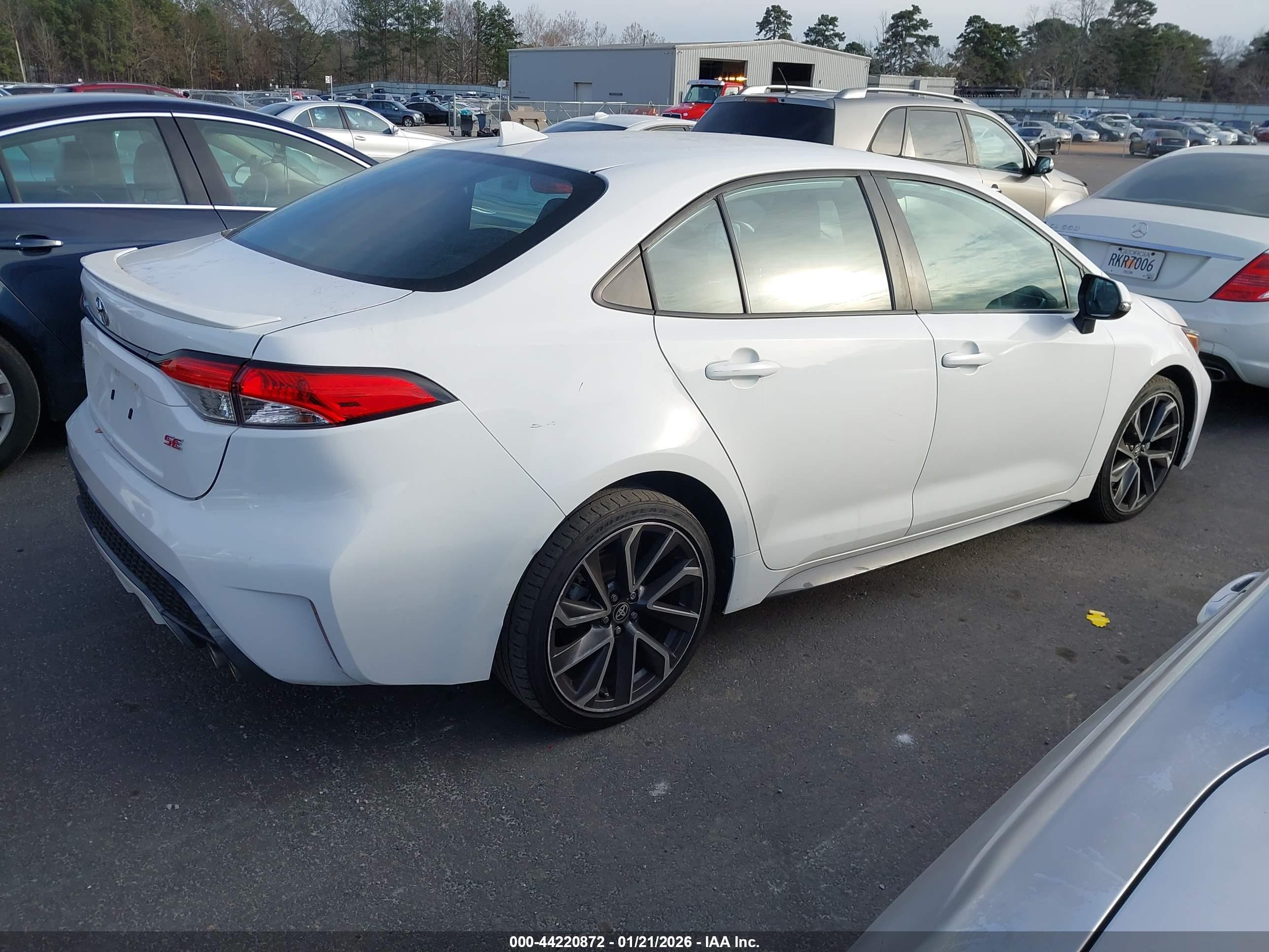 TOYOTA COROLLA image 4