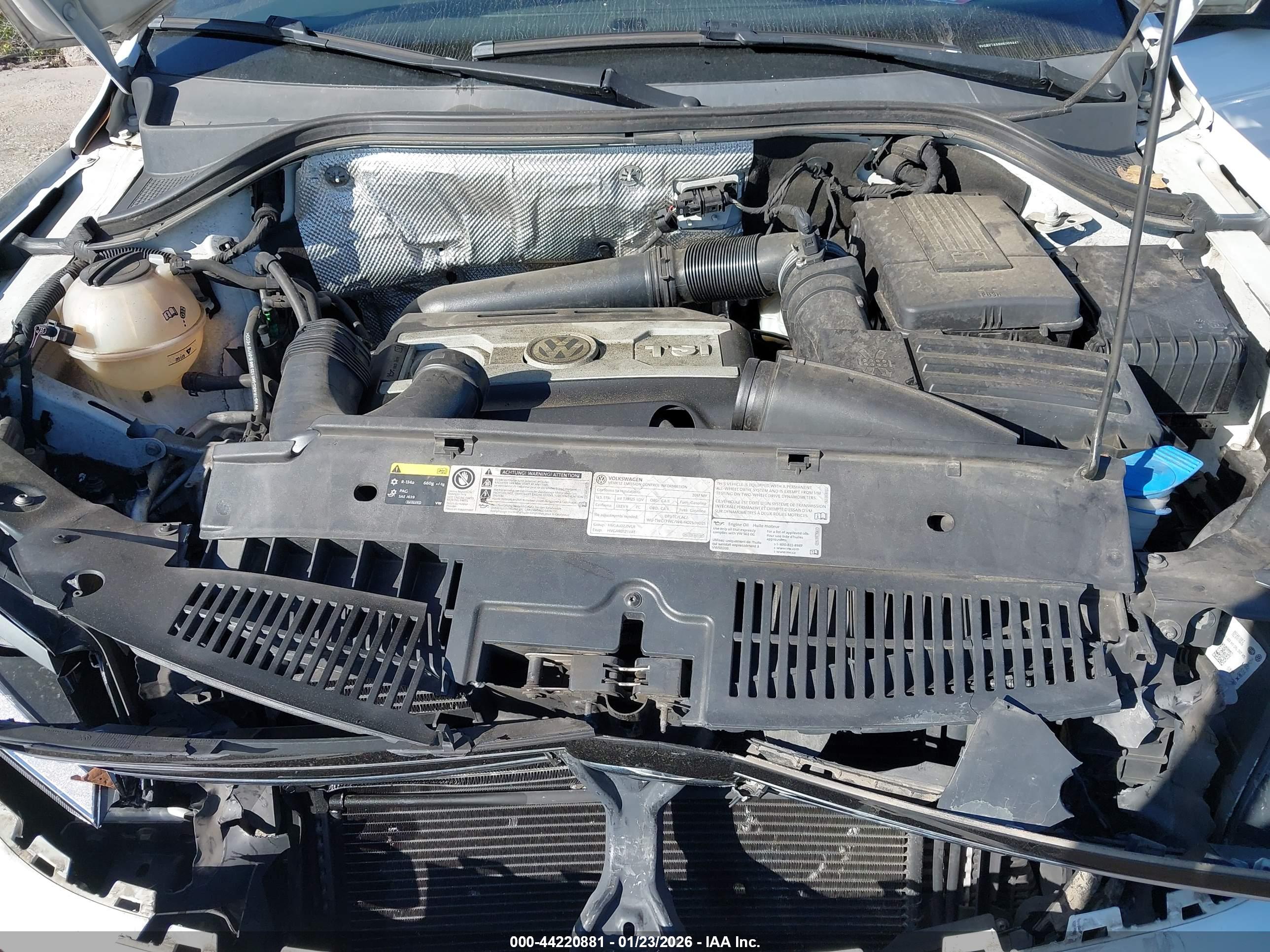 VOLKSWAGEN TIGUAN image 10