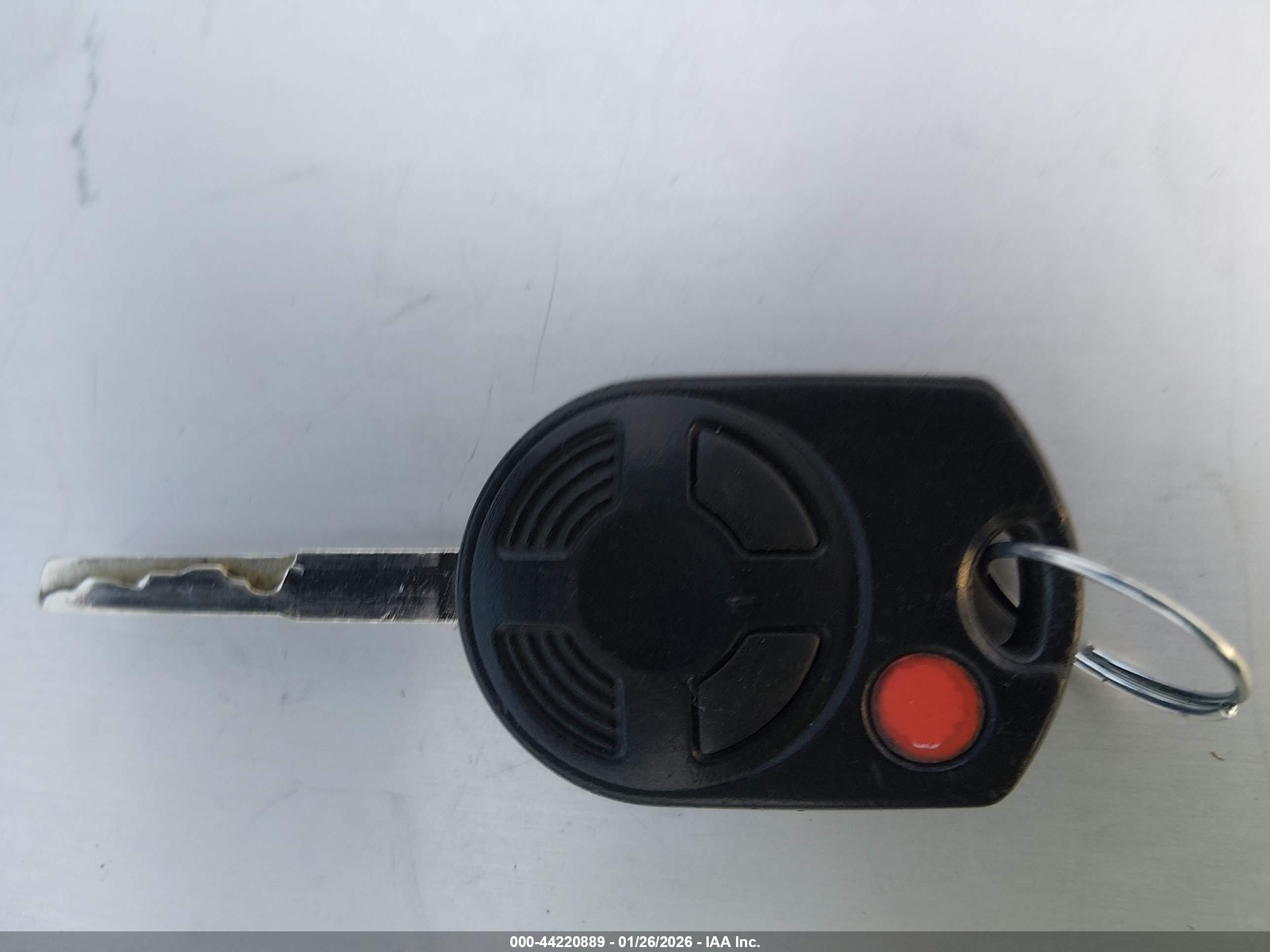 FORD ESCAPE image 11
