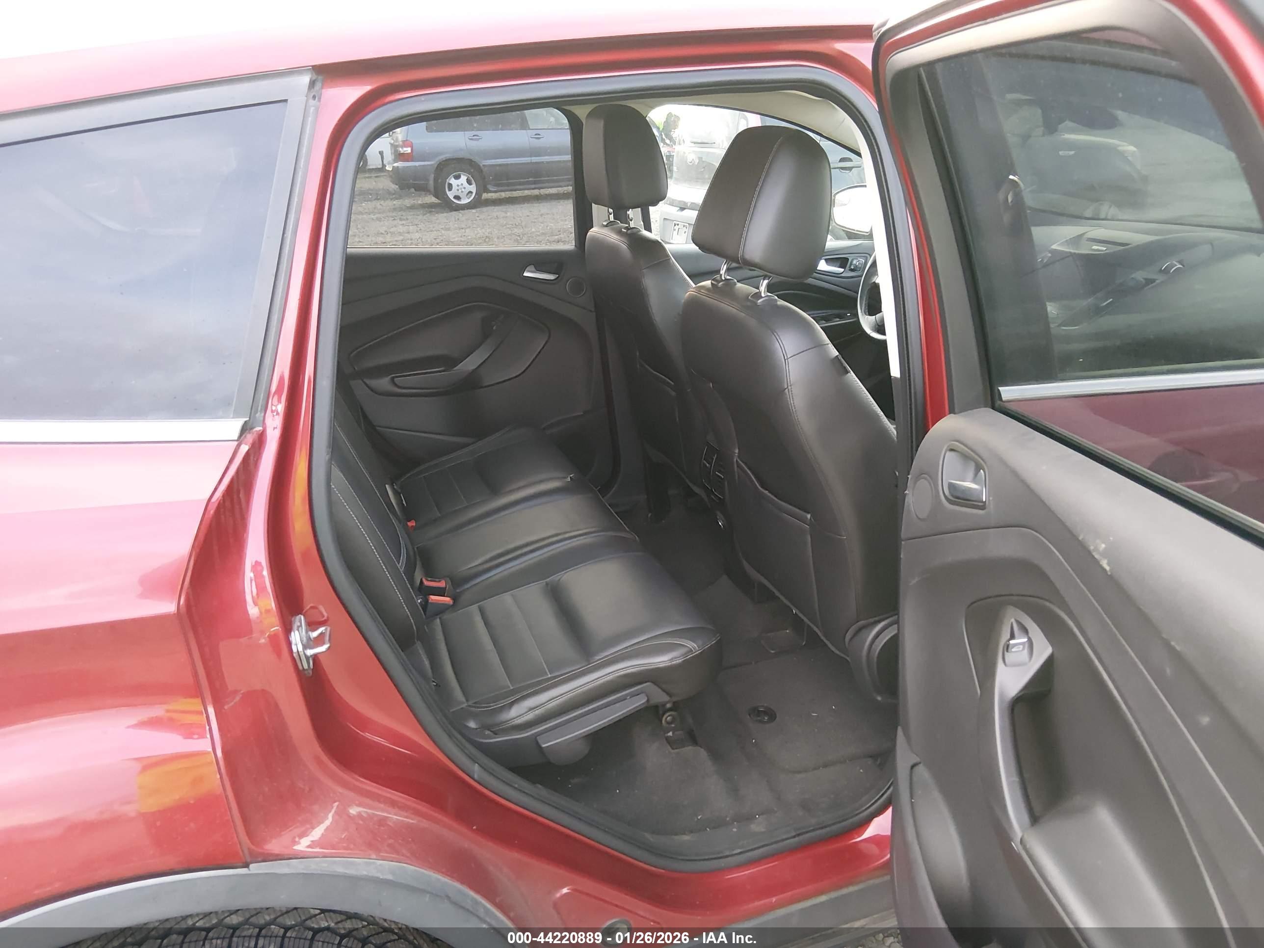 FORD ESCAPE image 8
