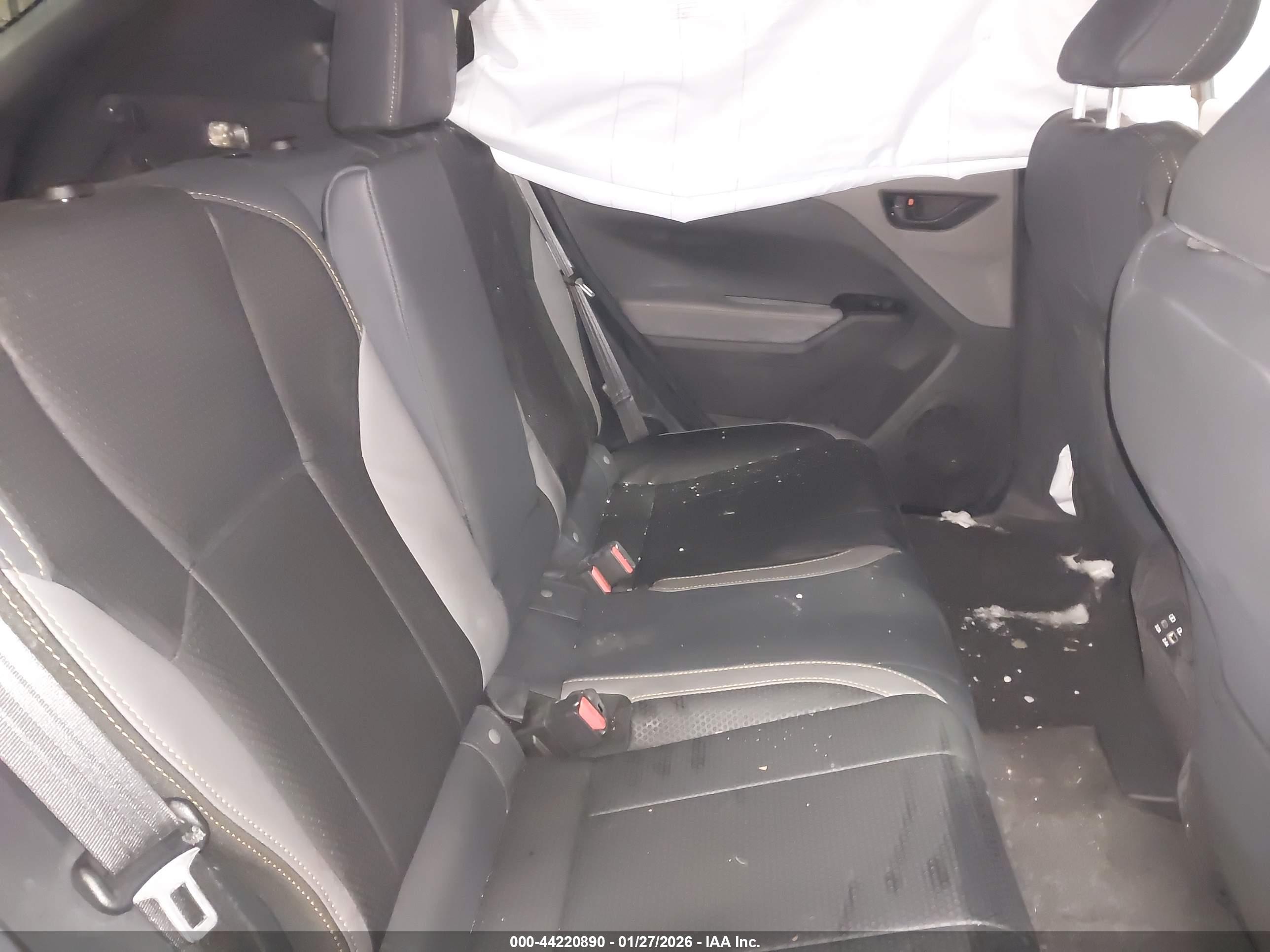SUBARU CROSSTREK image 8