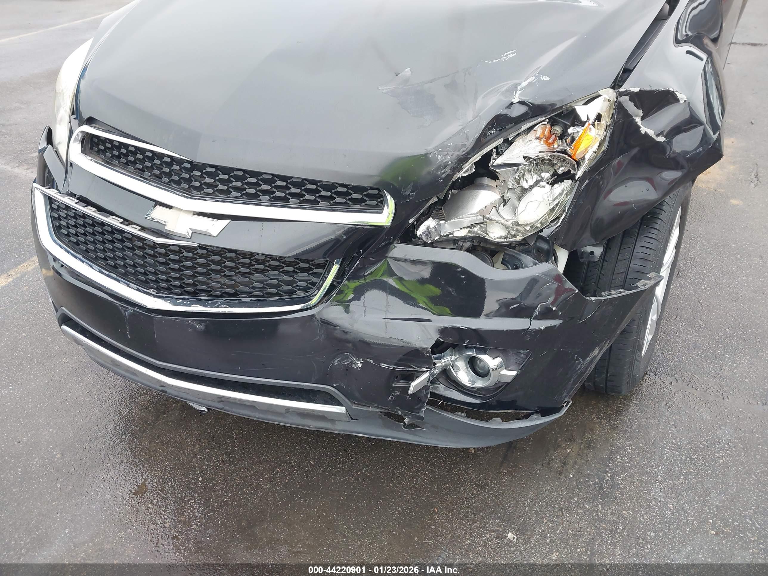 CHEVROLET EQUINOX image 6