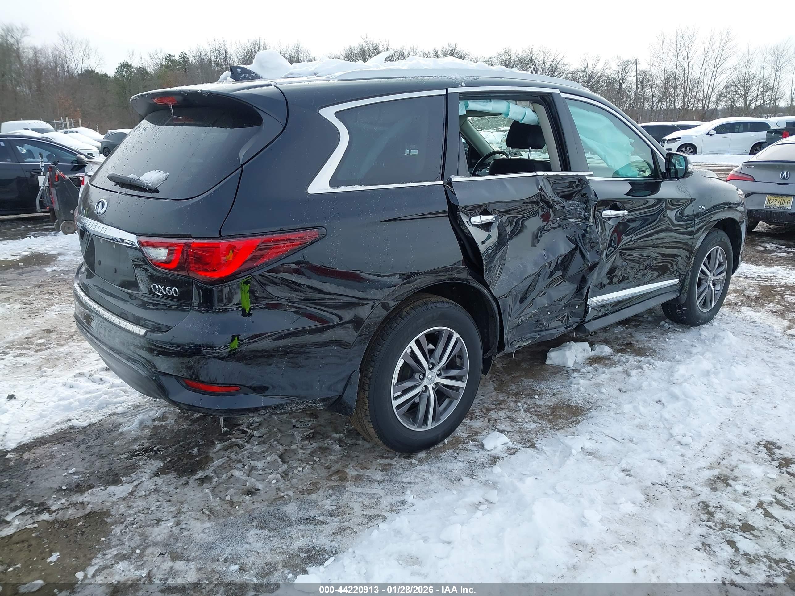 INFINITI QX60 image 4