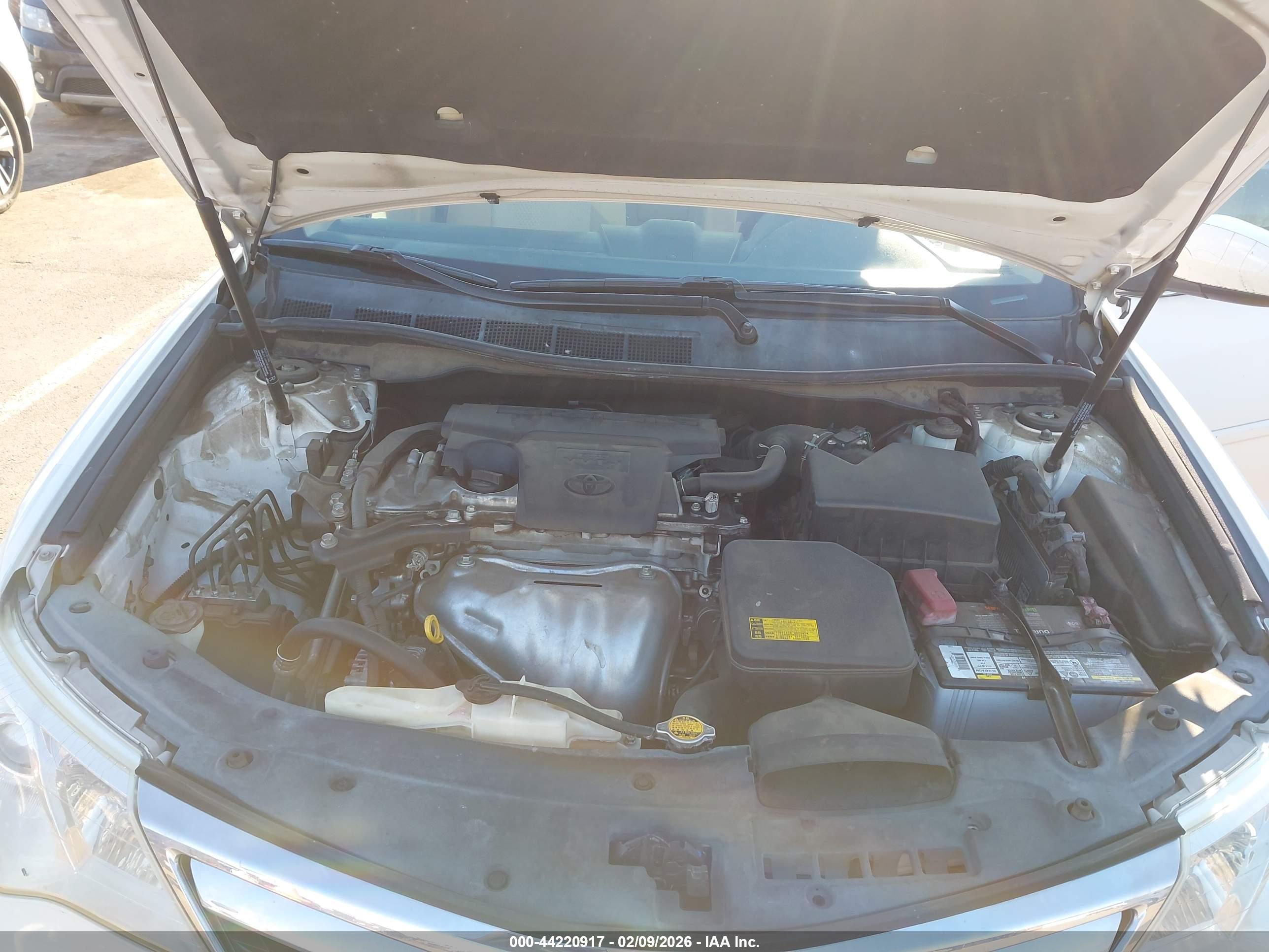 TOYOTA CAMRY image 10