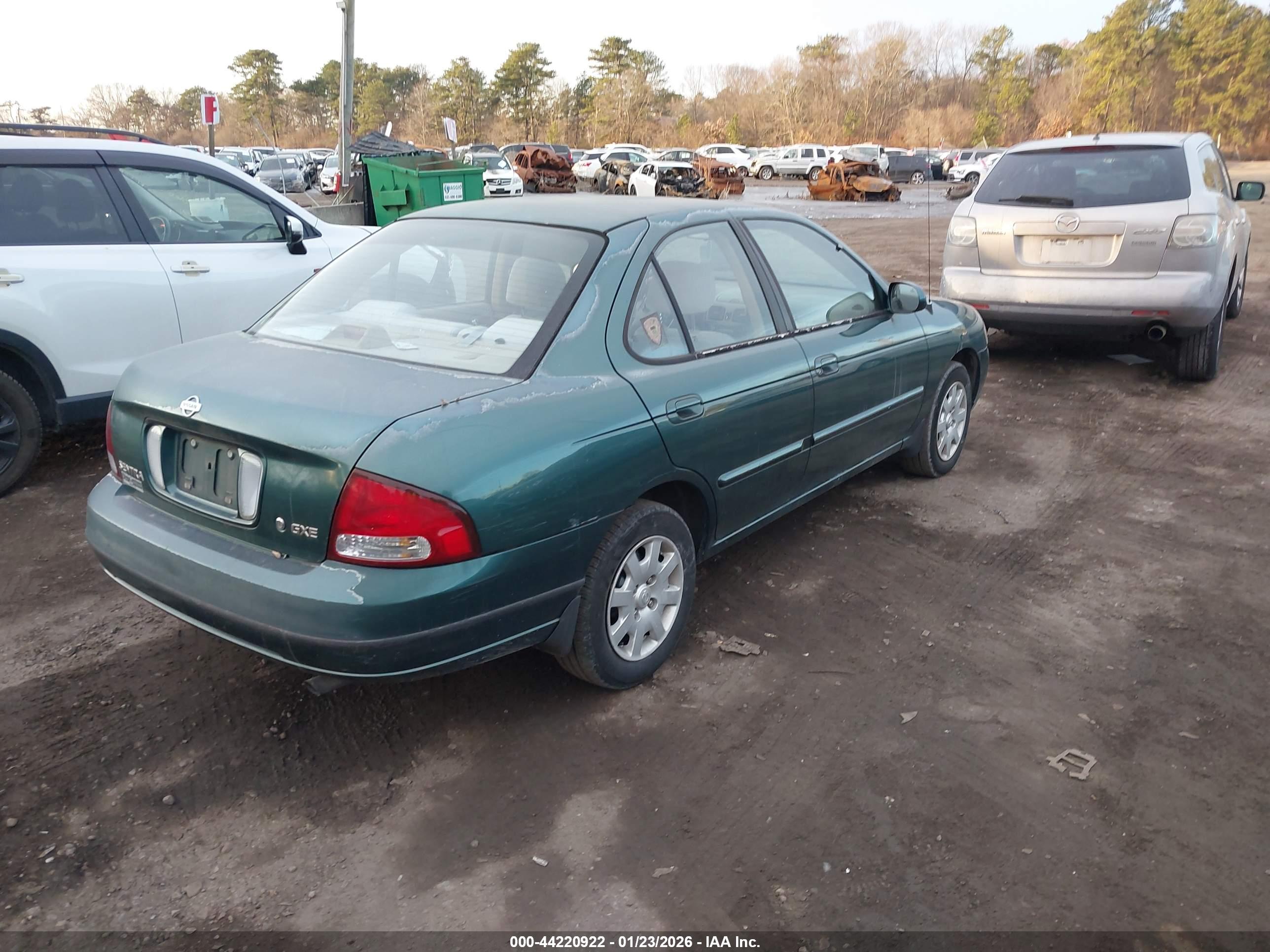 NISSAN SENTRA image 4