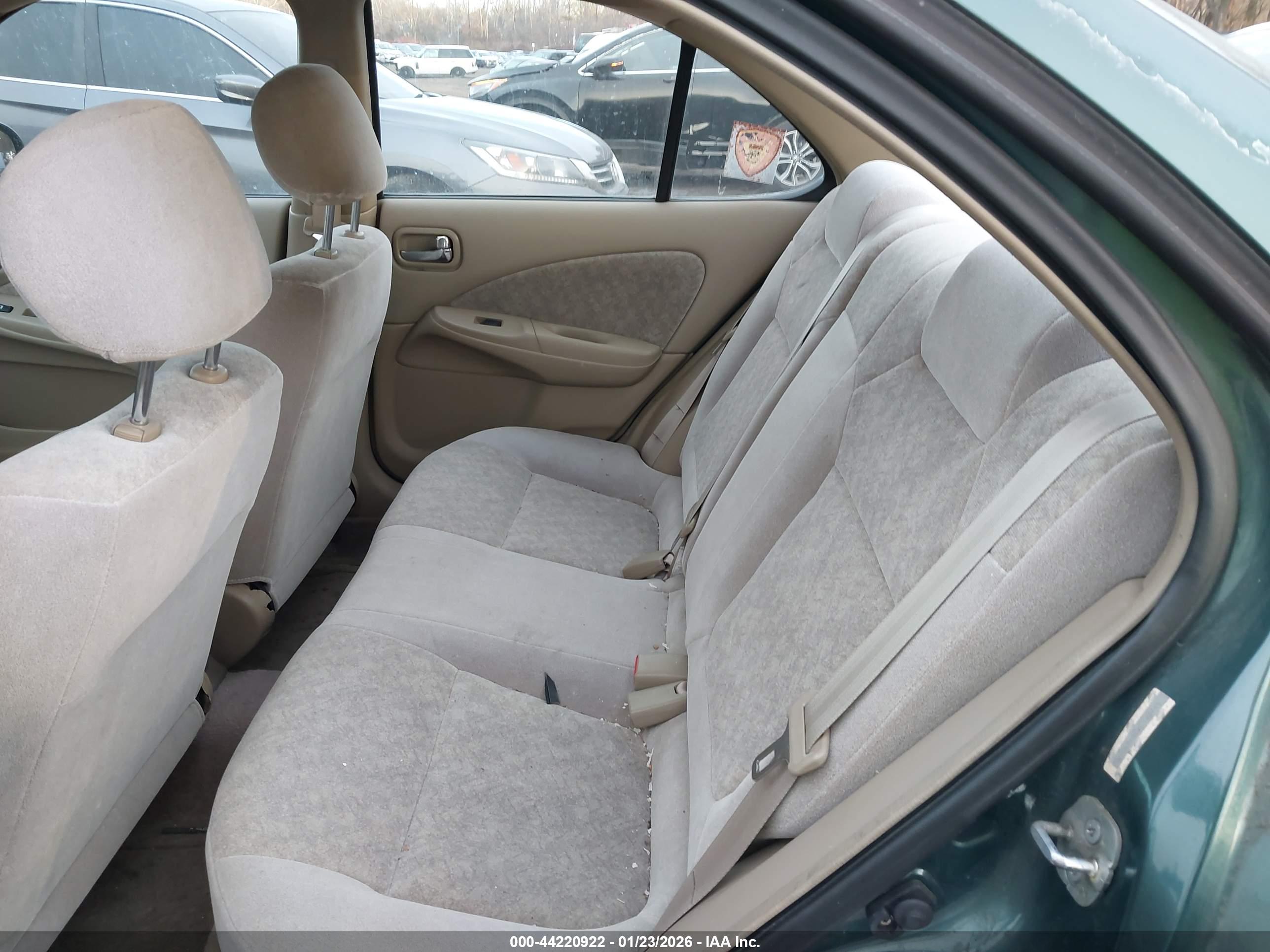 NISSAN SENTRA image 8